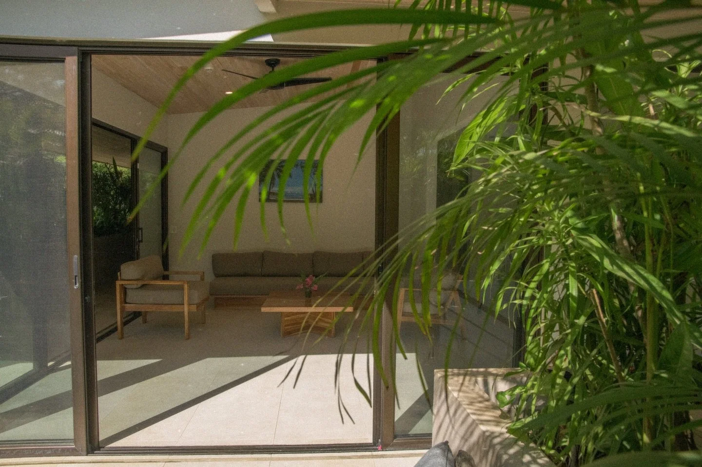 We love Halc&oacute;n East Apartment! This two bedroom is clean and modern. Located very near the restaurants and Pelada beach. There&rsquo;s gated parking and a small private pool. Everything you need in a perfect location. 

Come find your perfect 