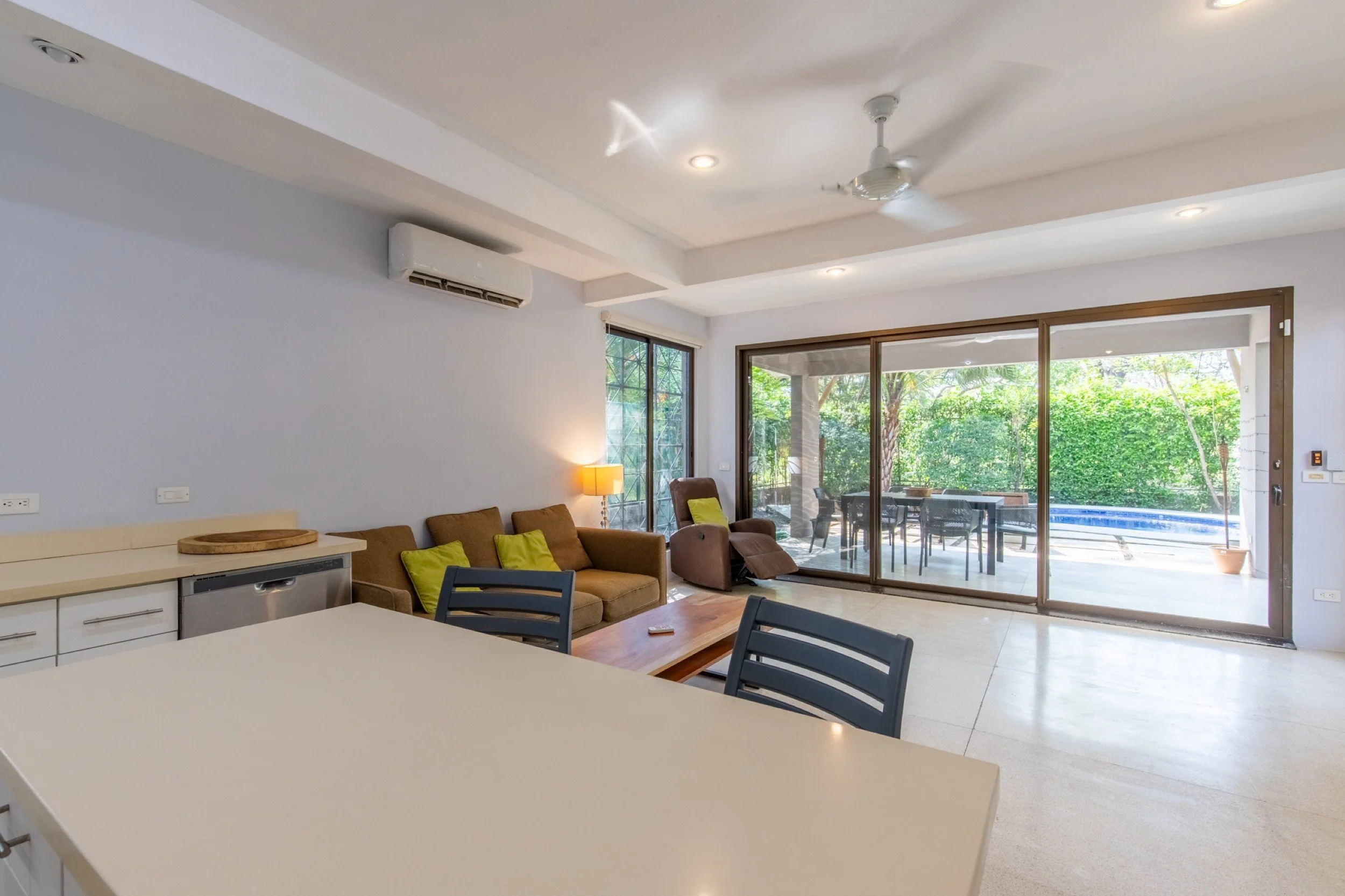 Tribeca-Lower-Rent-Nosara-4.jpg