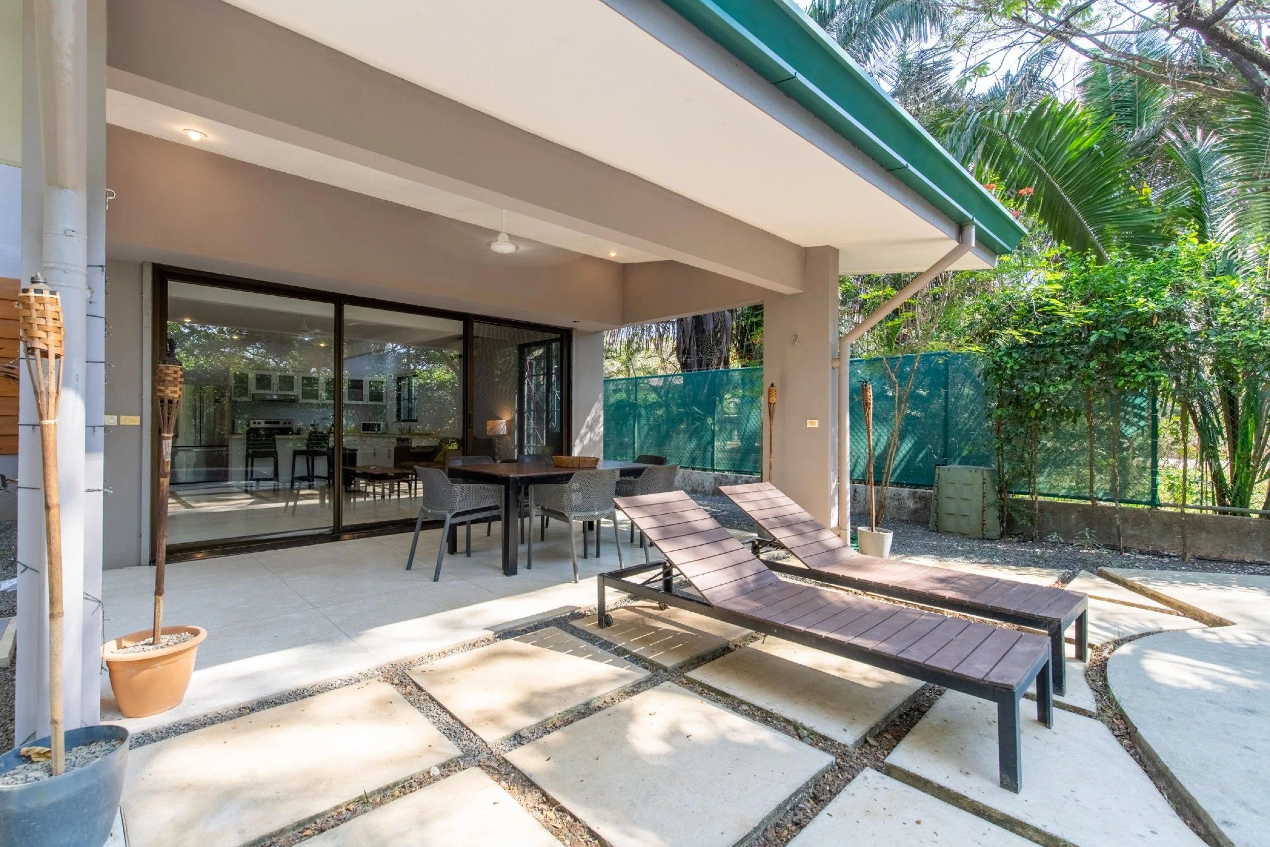 Tribeca-Lower-Rent-Nosara-18.jpg