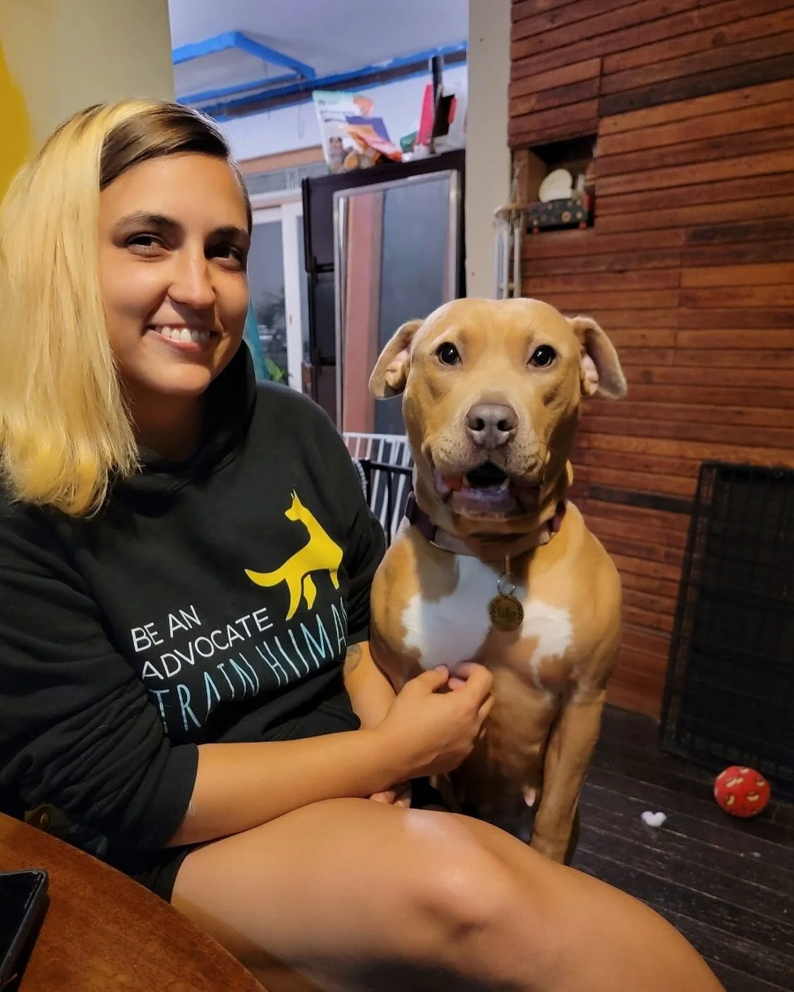 Happy national coming out day! I am super queer! I date women and non binary people. This year I am also coming out as non binary! I use she/her and they/them pronouns. I am also polyamorous, meaning that I date multiple people at one time! If you ar