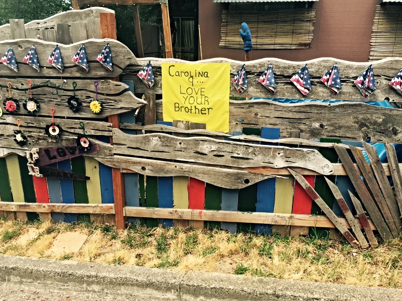 Protest commentary in a front yard, Ashland, Oregon.