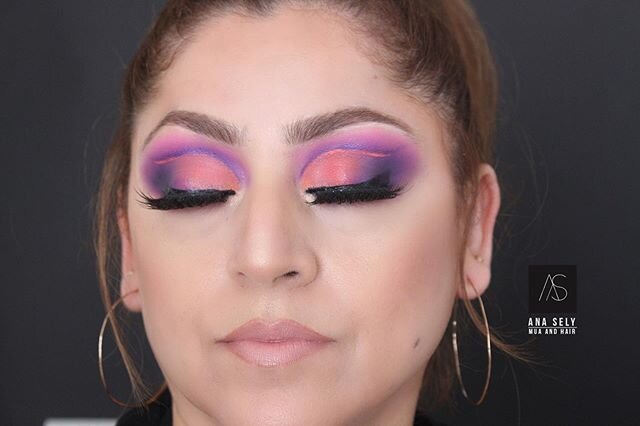 #cutcrease #dramaticmakeup #makeupbrasil #muachicago #anaselymuanhair #makeupartistsworldwide #makeupartists #profesionalmakeupartist #artistry #hairandmakeupartist