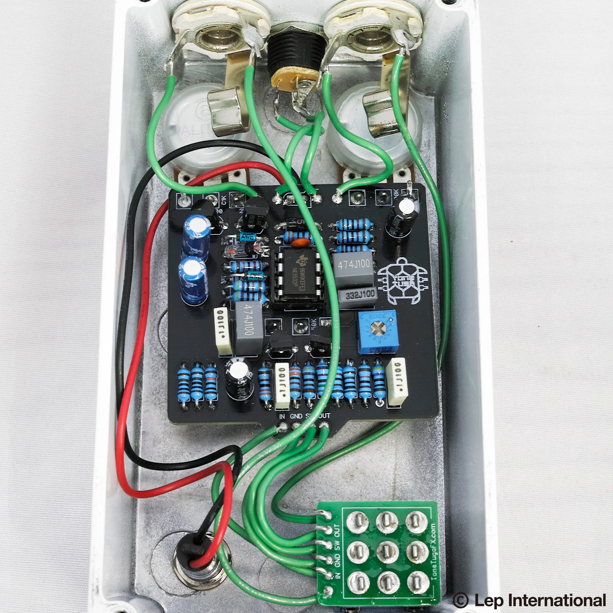 Clockwork-Multi-Driver-04.jpg