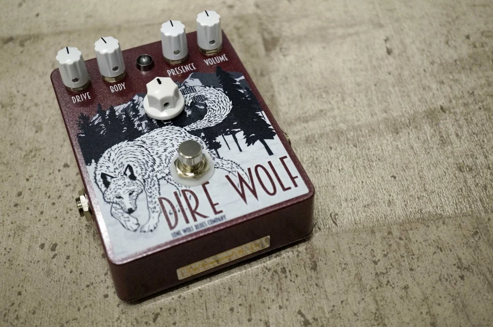 ブログ 4つのクリッピングセレクトを搭載 様々なジャンルをカバーするブルースハープ用ディストーション Lone Wolf Blues Company Dire Wolf Lep International