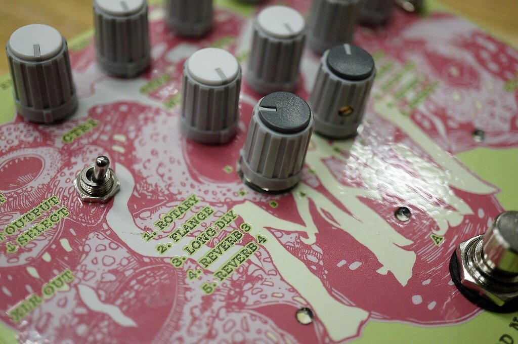 ブログ マイクに2つの空間系エフェクトをかけられる 10タイプのエフェクトを収録したole Blood Noise Endeavors Maw Lep International ブログ マイクに2つの空間系エフェクトをかけられる 10タイプのエフェクトを収録したole Blood Noise Endeavors Maw Lep International