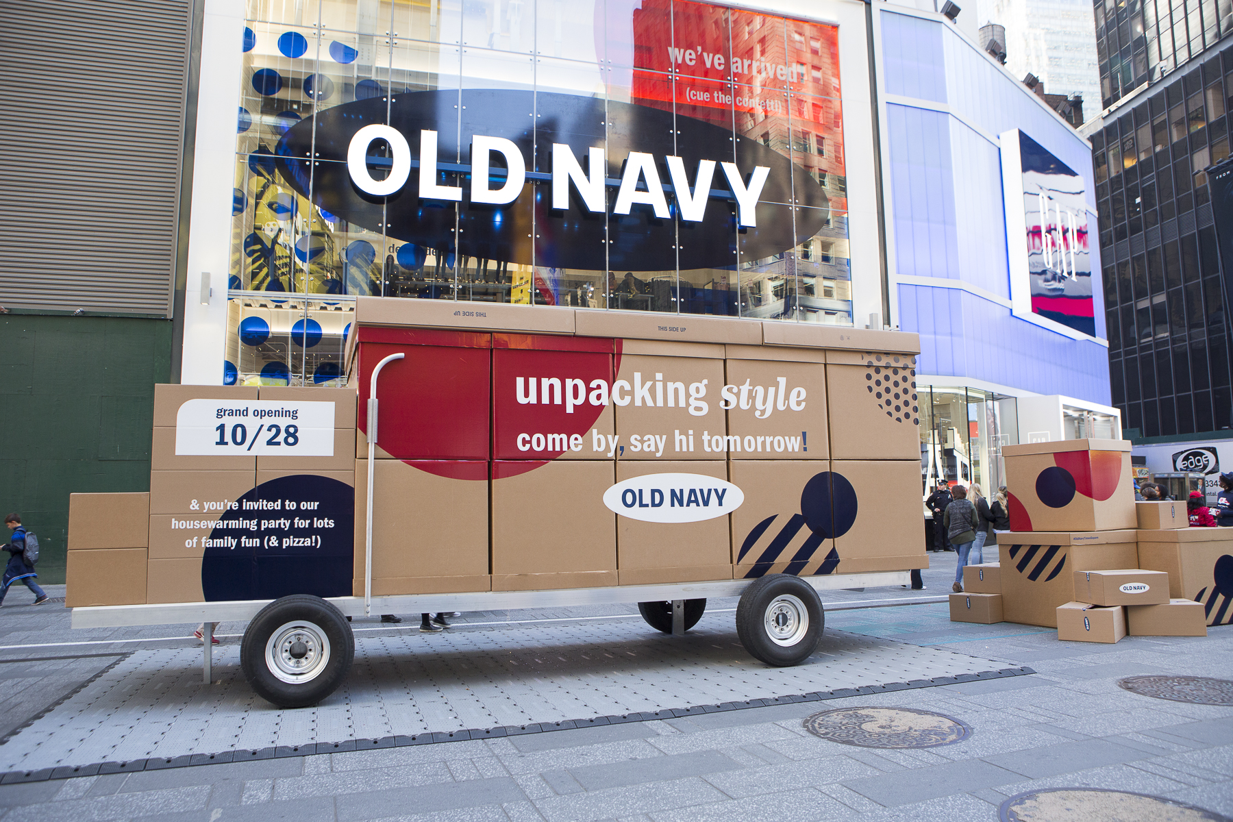 Old Navy Times Square — Holly Meredith