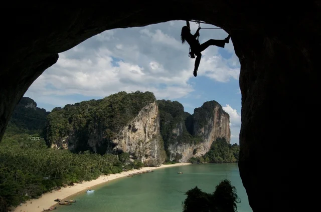 thai krabi climbing.jpg