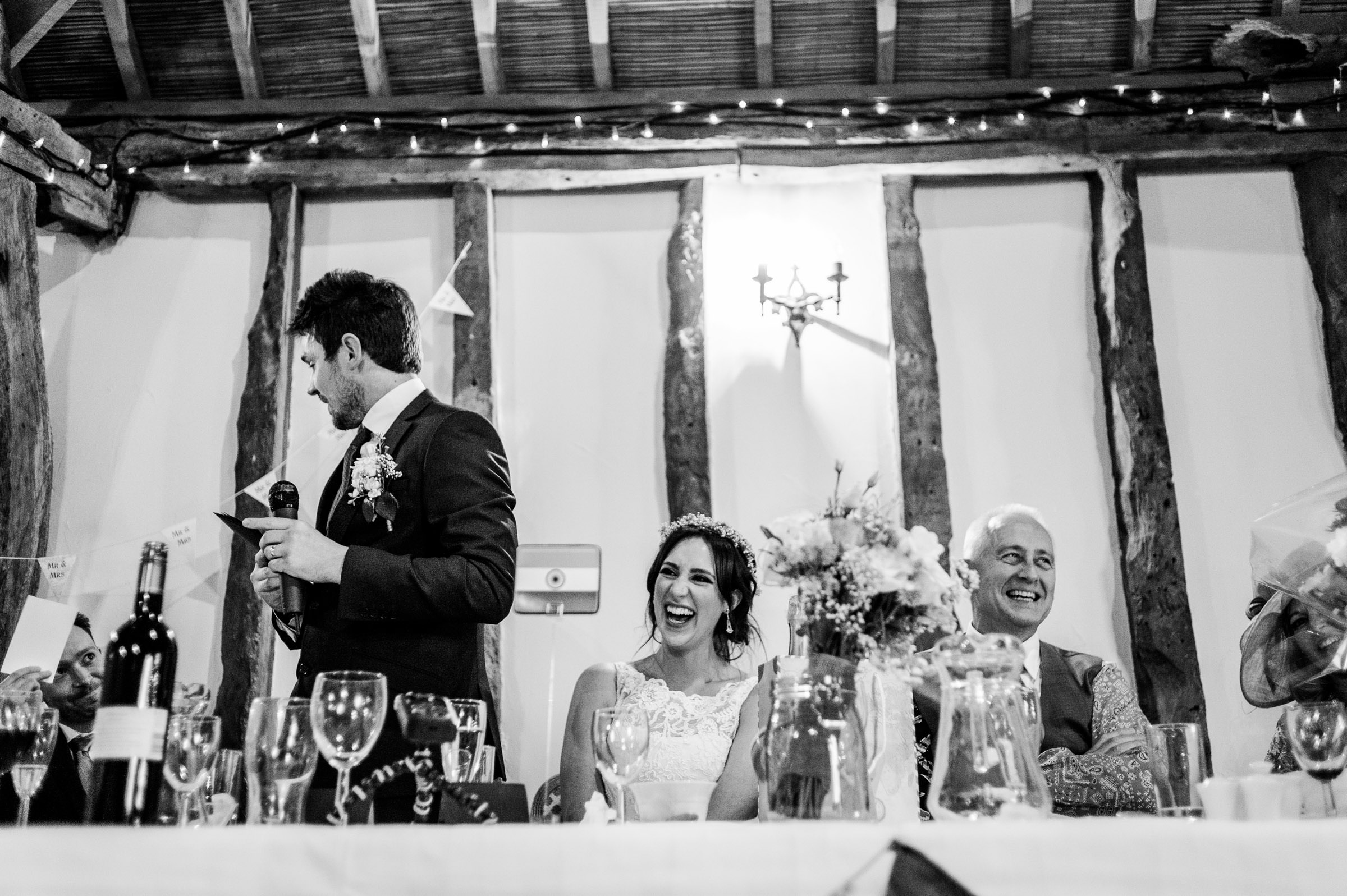 Notley Tythe Barn Reportage Wedding Photos 029.jpg