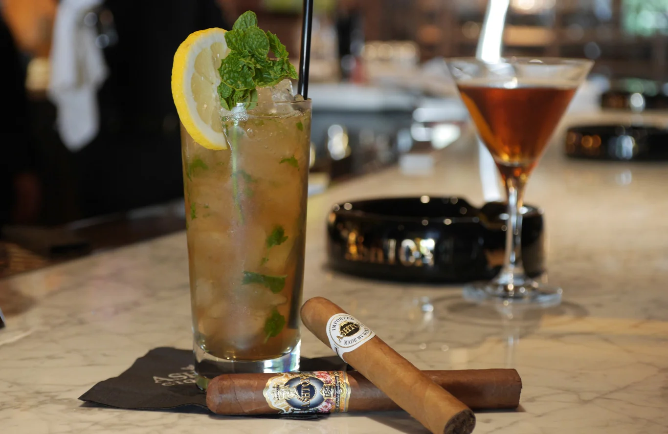 AshtonBar2_3_1.jpg