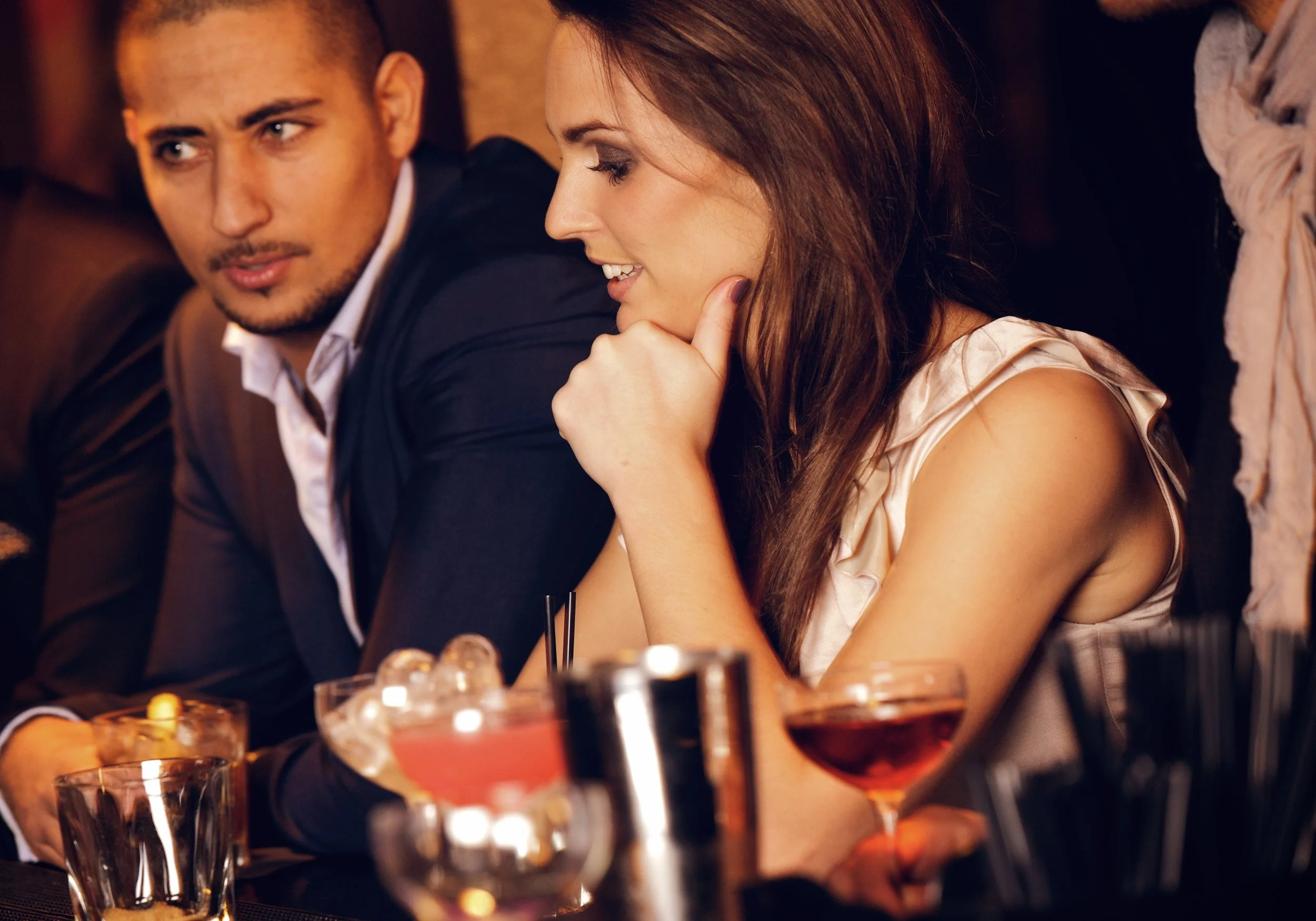 bar-flirt1.jpg