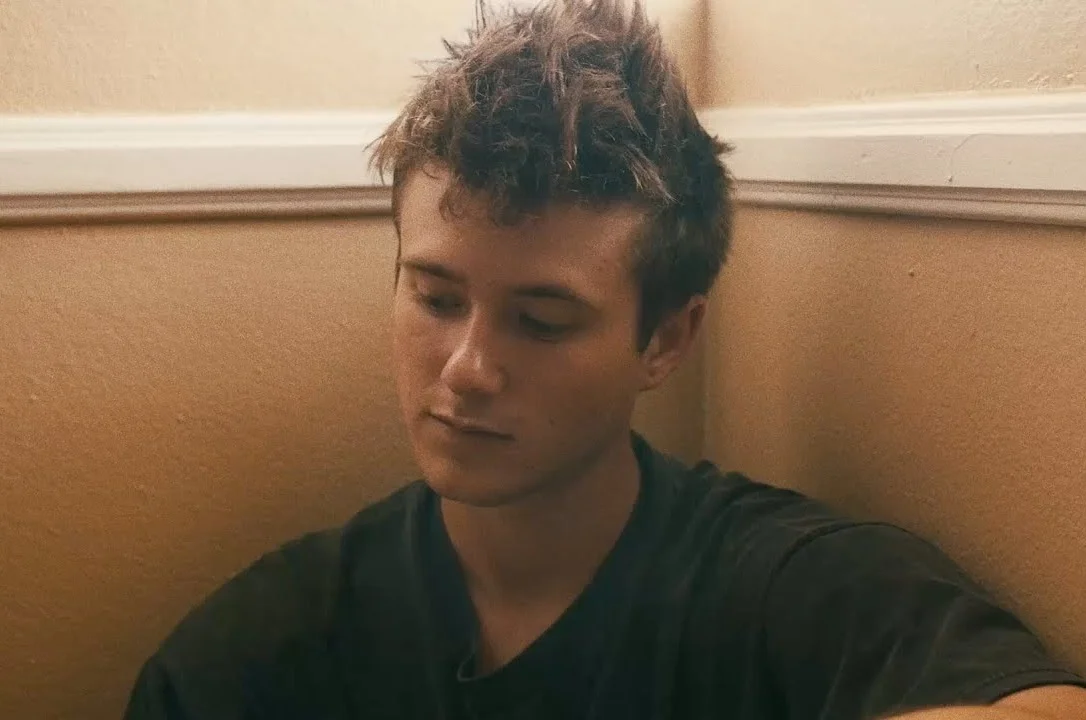 What does "The Water Fountain" by Alec Benjamin mean?