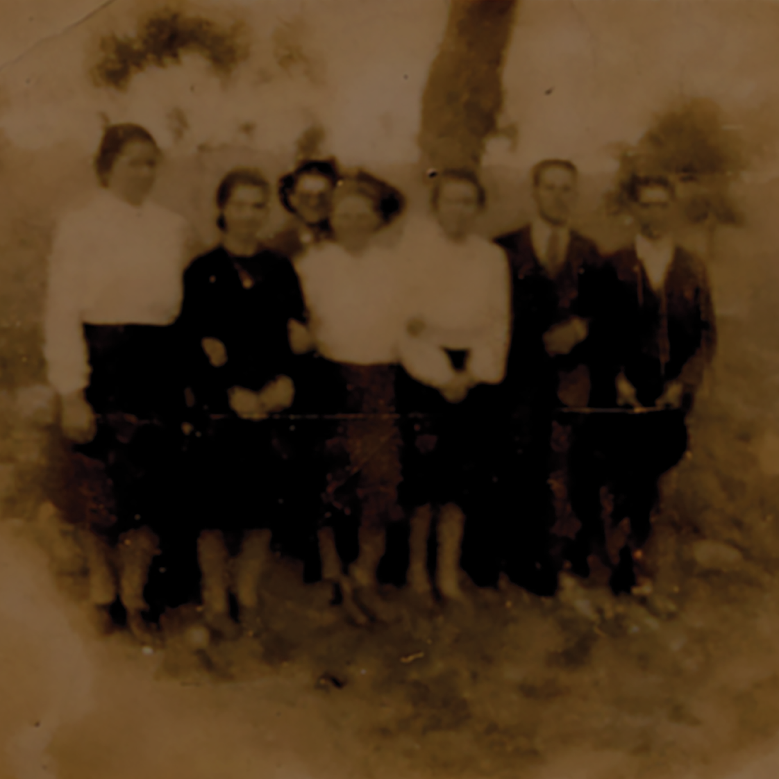 Capa Fora do Lugar 2024