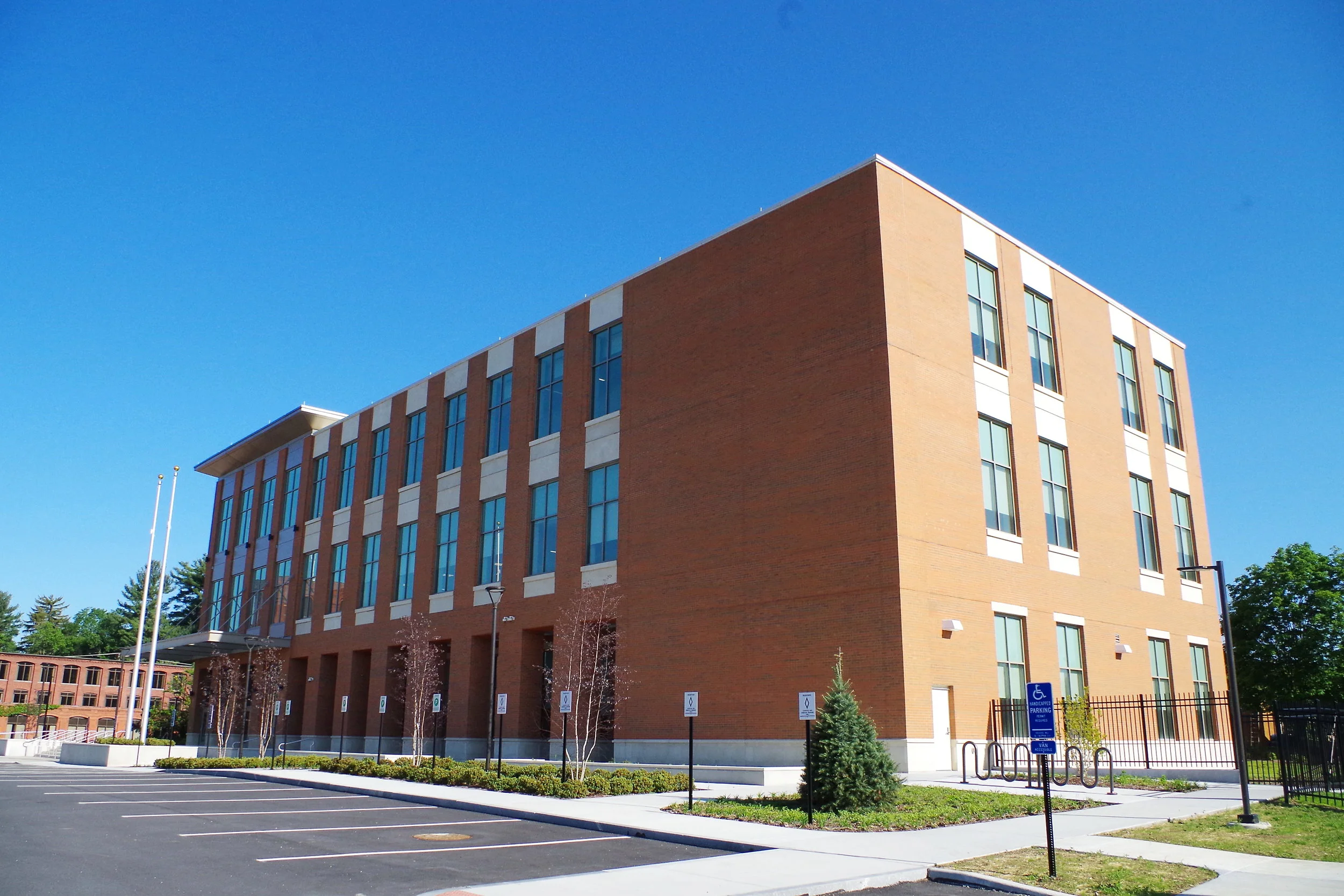Torringon Courthouse.jpg