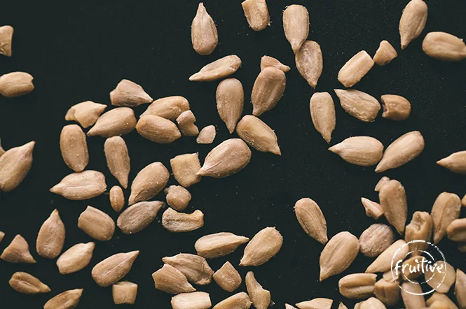 sunflower_seeds1-main-.jpg