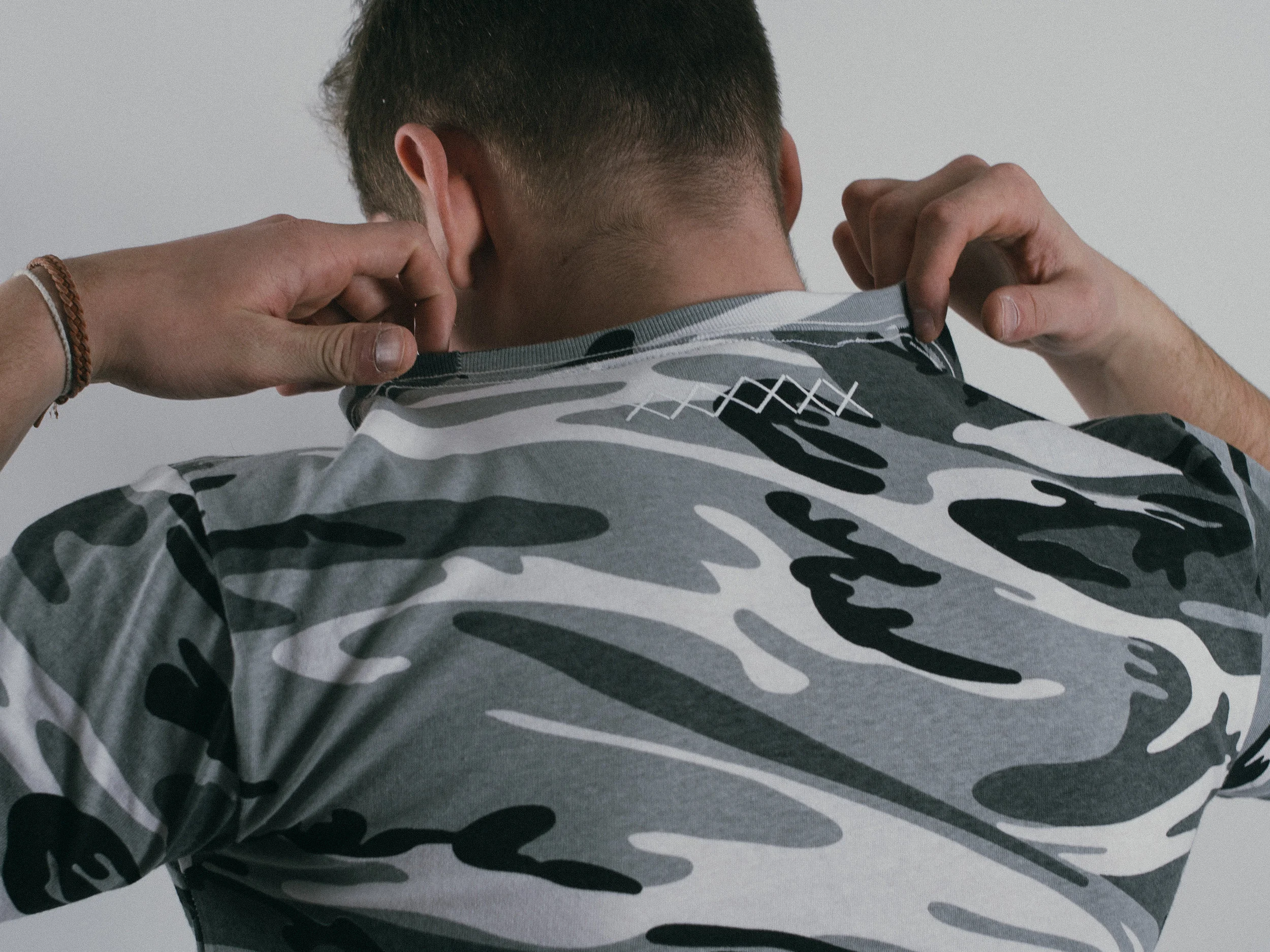 Adjust Camo Back v2.jpg