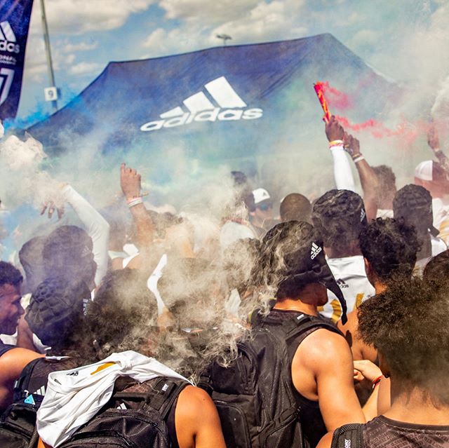 Last month we had the honor of working with the amazing folks at @kampgrizzly realizing their concept for @adidasfballus #7v7nationalchampionships #tampa we want to thank our amazing install team for rocking it out and making it all happen with flyin