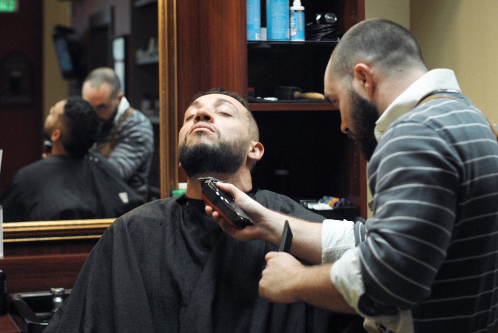 Finding the proper line to start and stop the beard as well as making it appear even are two of the most difficult jobs of our barbers.&nbsp;