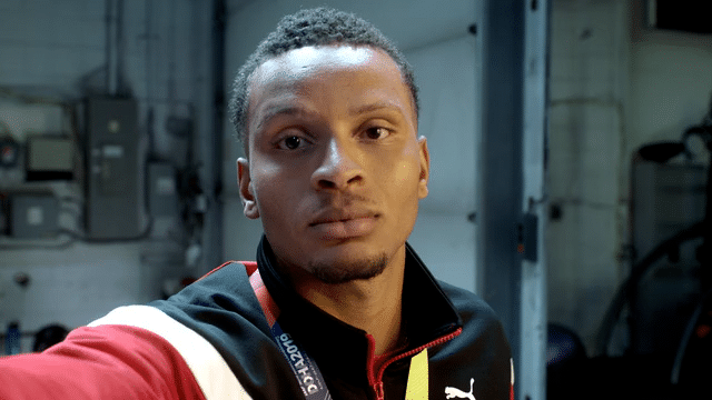 GoDaddy - No Celeb Necessary-low.gif