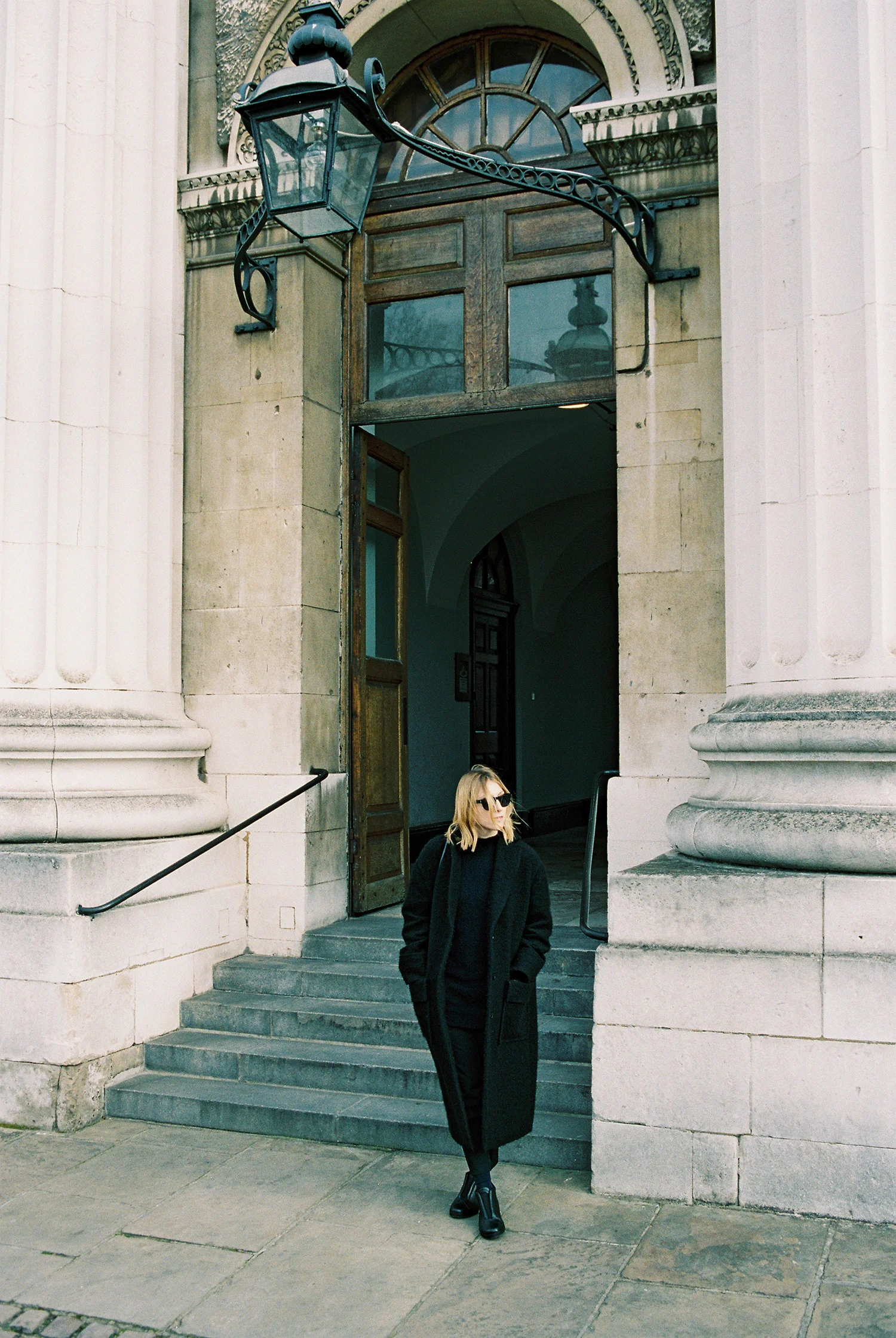 Dmitry Serostanov. Portrait and editorial photographer in London.