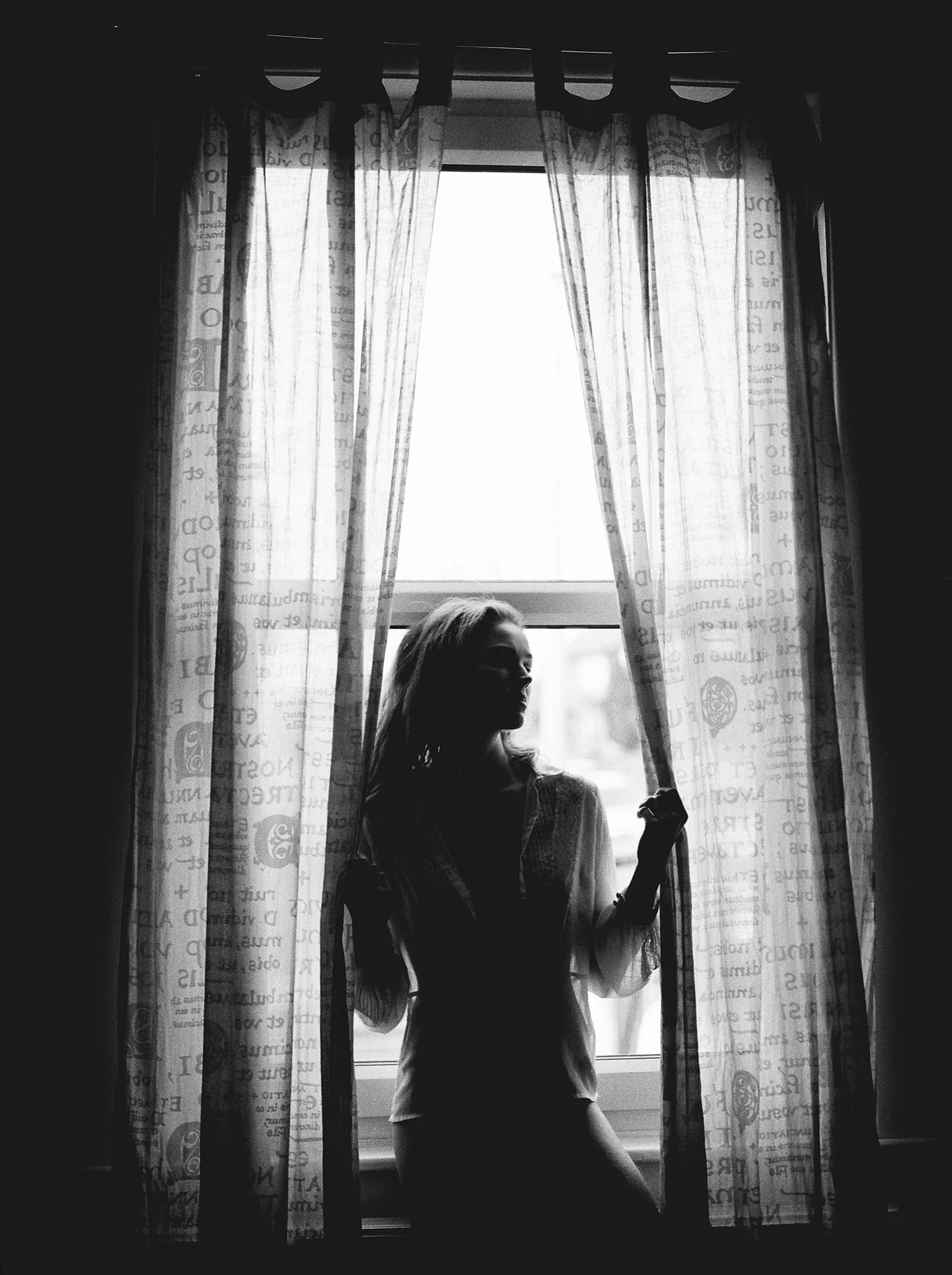 Dmitry Serostanov. Portrait and editorial photographer in London.