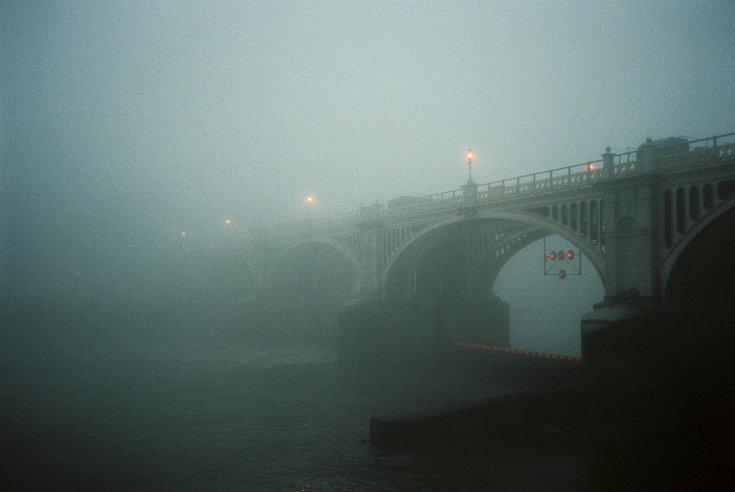 London's Richmond photographed on foggy morning. Taken with a Olympus MjuII camera and Fuji 400H film. By Dmitry Serostanov.