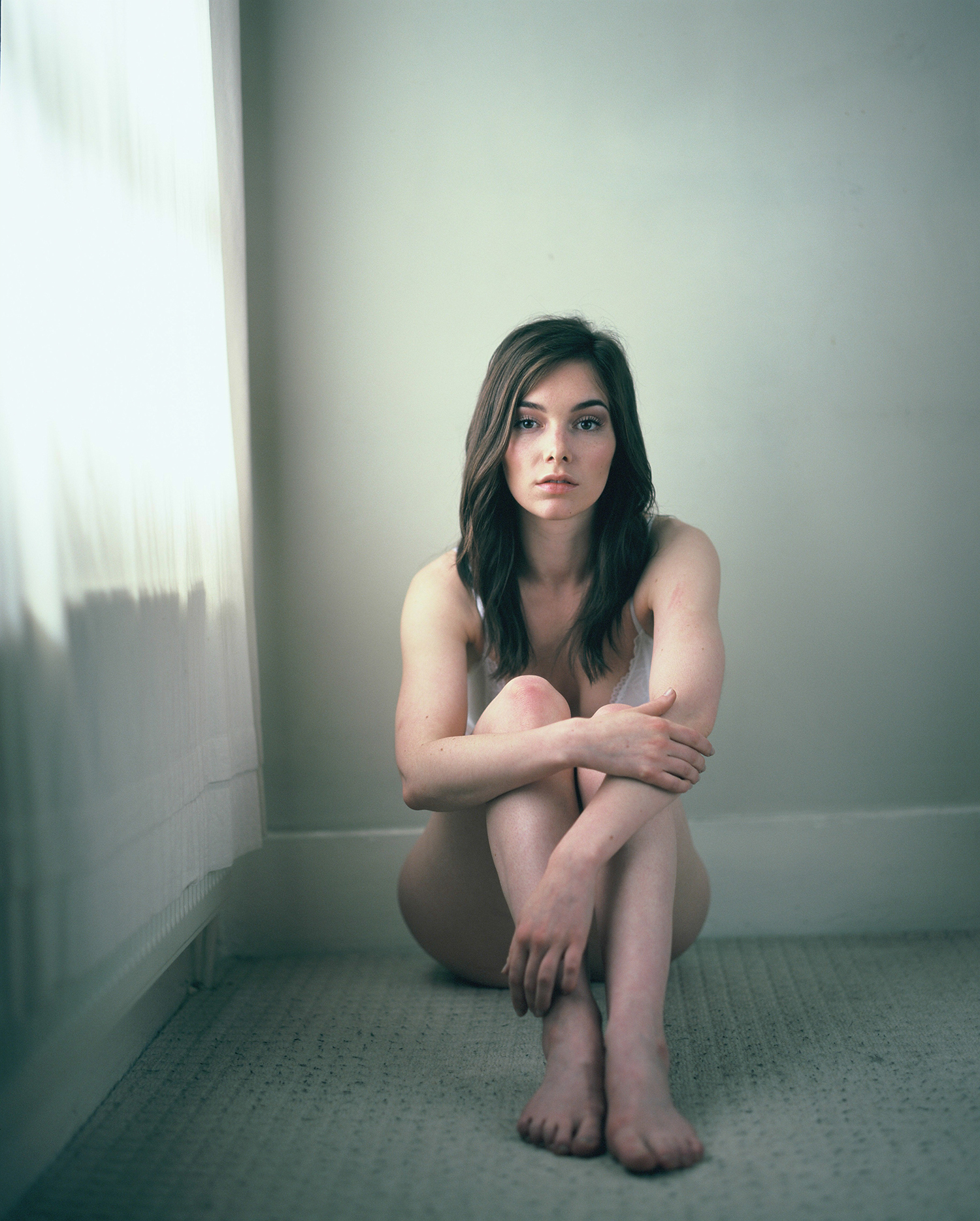 Shoot in London with Alice Viner. By Dmitry Serostanov