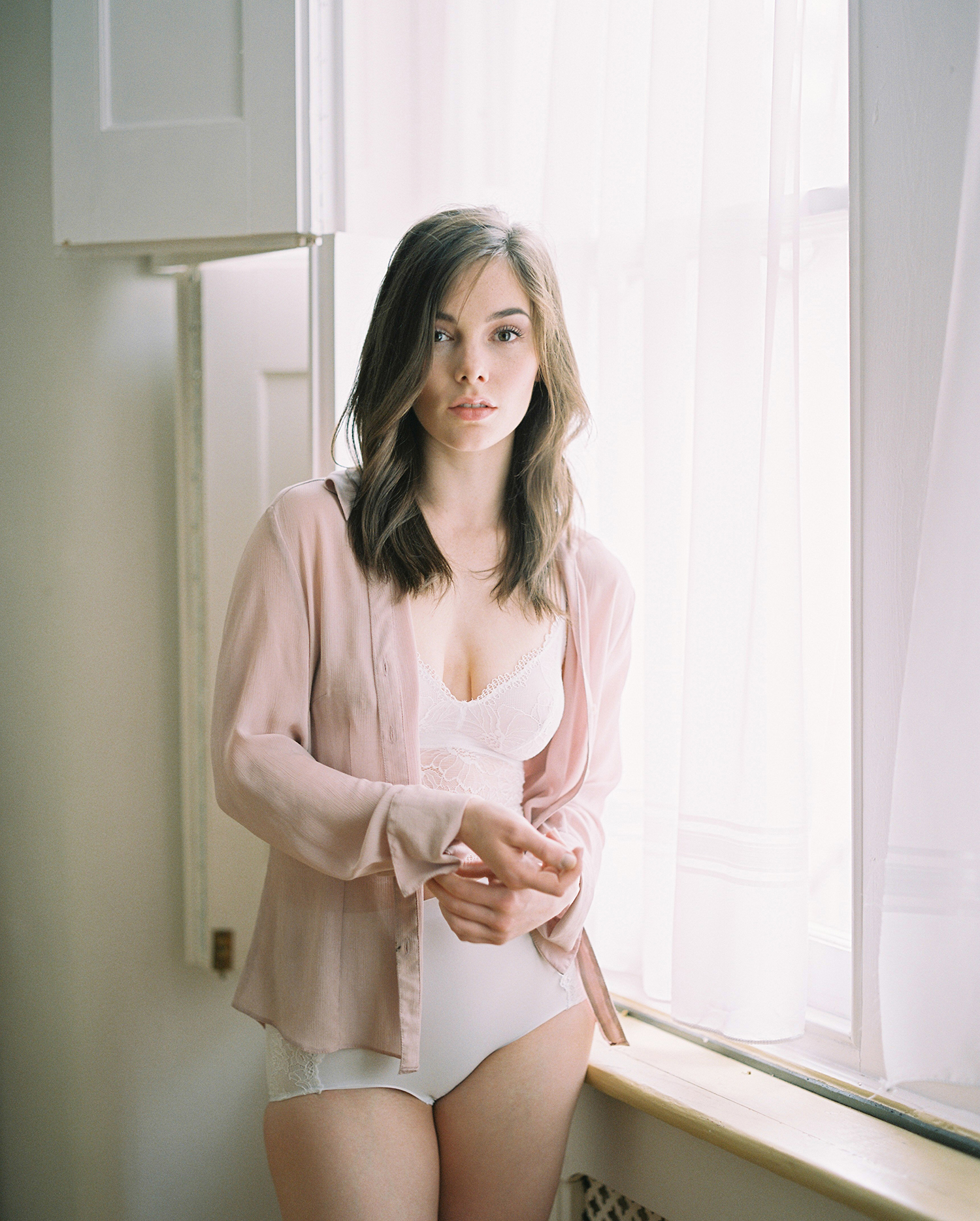 Shoot in London with Alice Viner. By Dmitry Serostanov