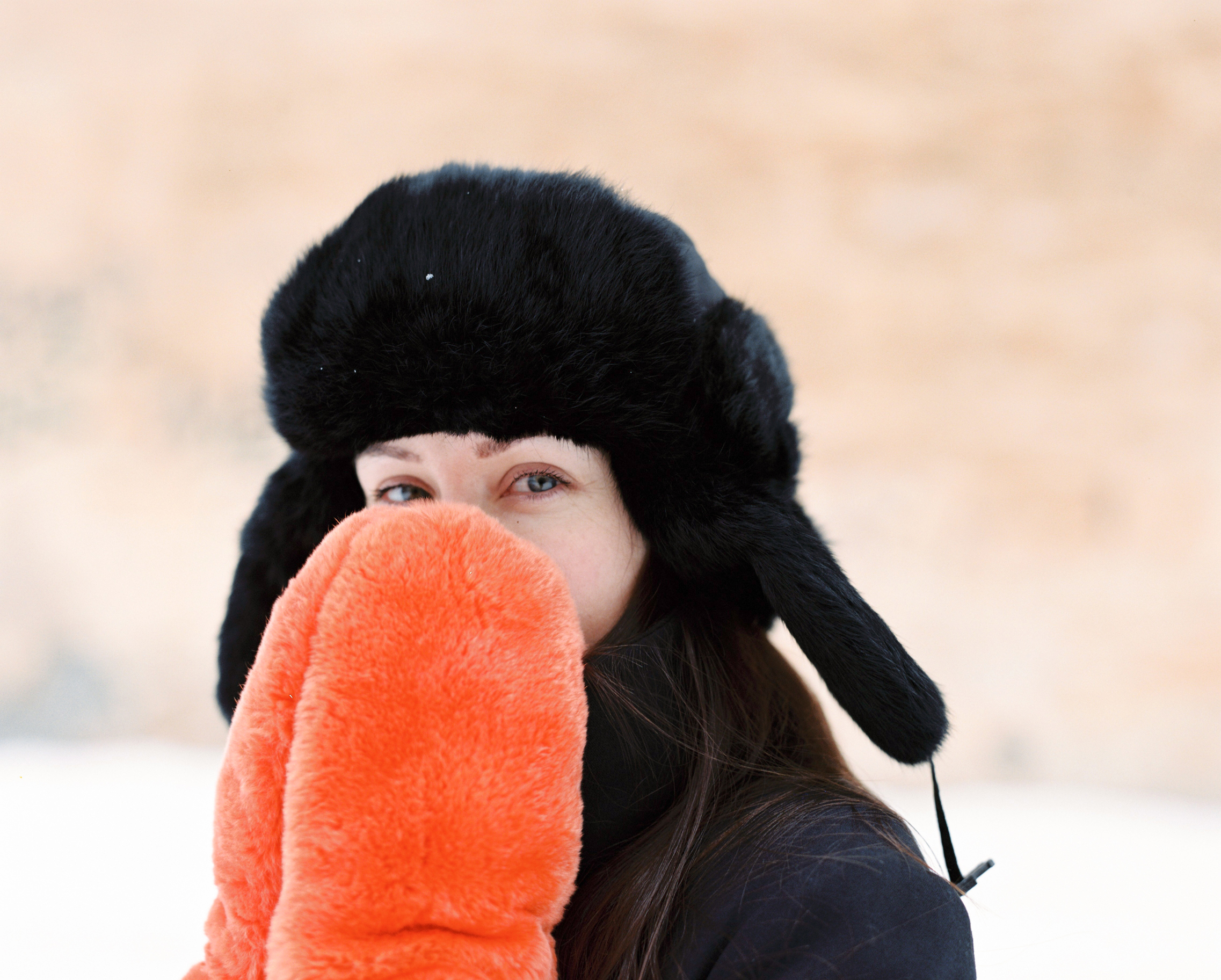  Winter portrait shoot by Dmitry Serostanov 