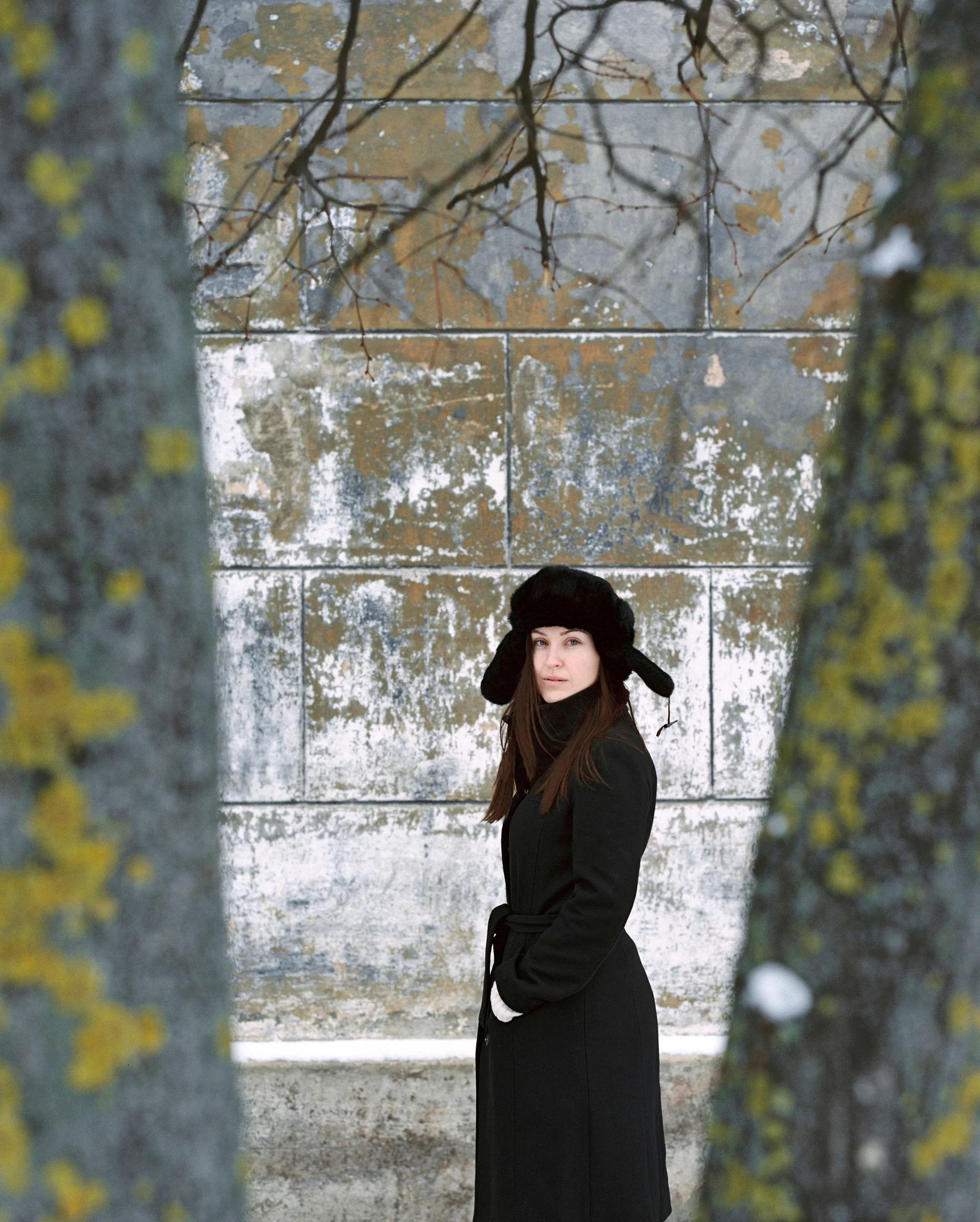 Winter portrait shoot by Dmitry Serostanov
