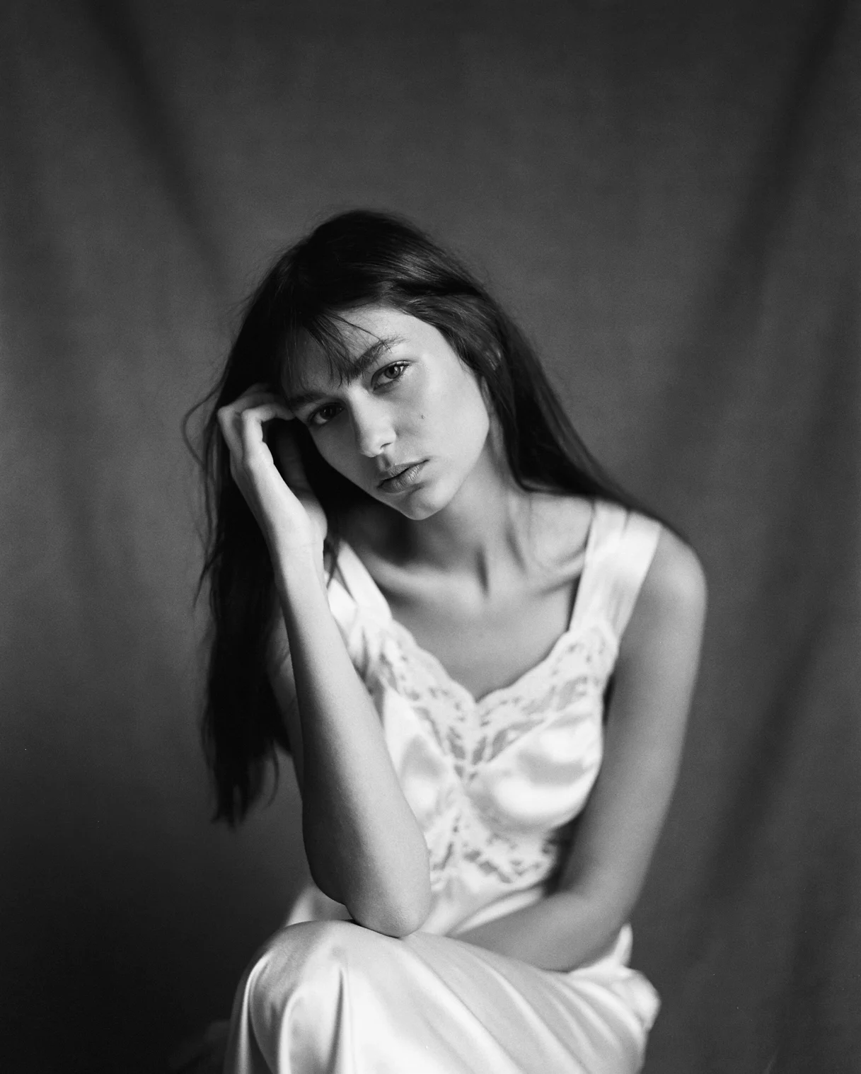 Portrait session in London by Dmitry Serostanov