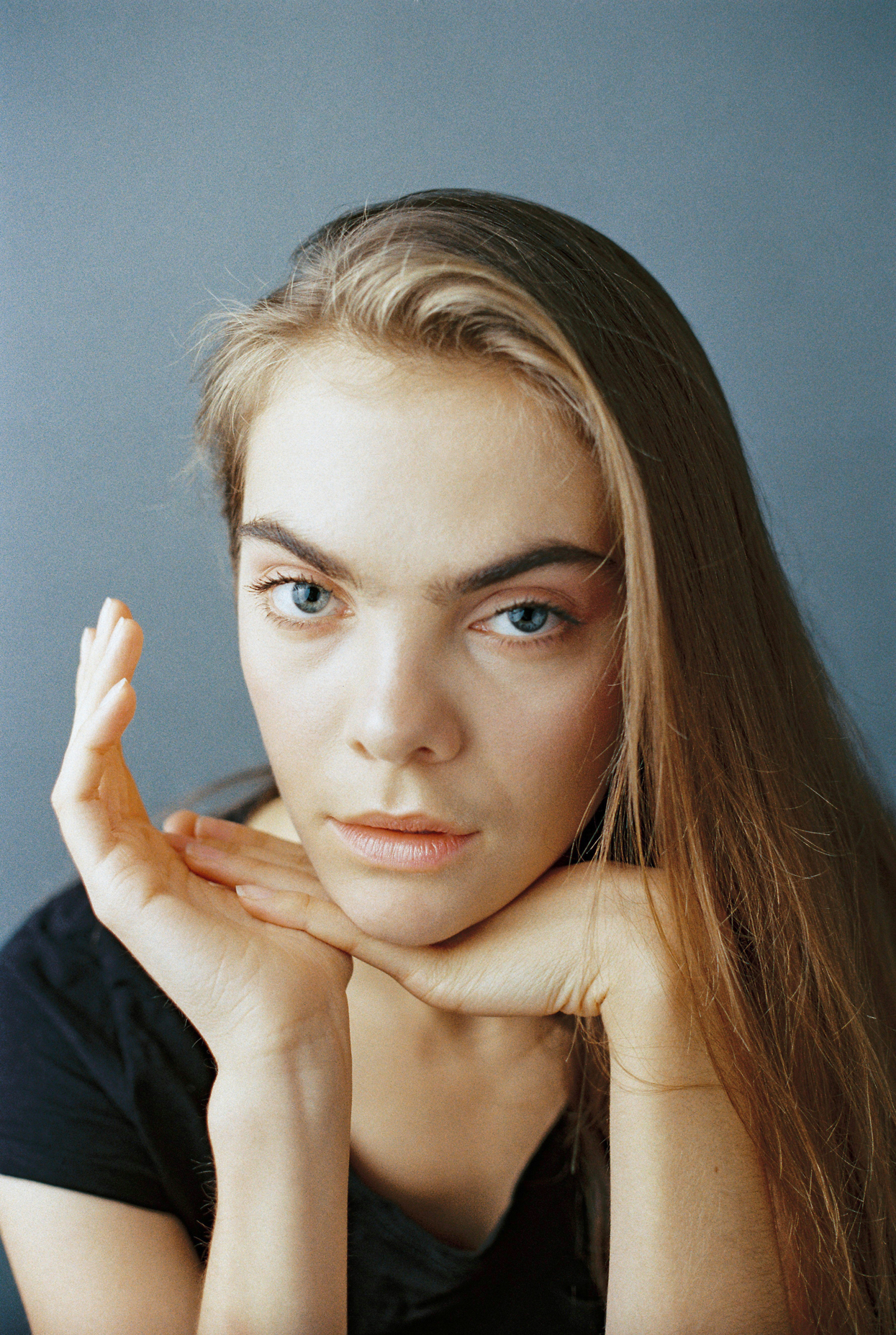 Portraits by Dmitry Serostanov in London