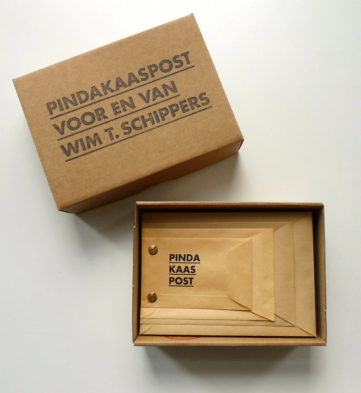 studio_colorado-pindakaaspost_wim_t_schippers-doos.jpg