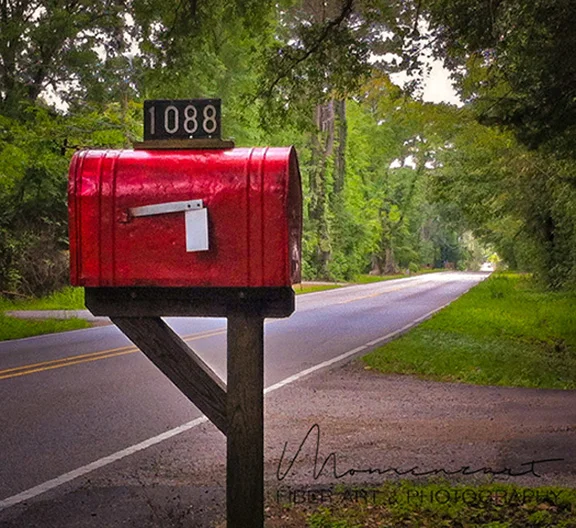 RED MAIL BOX