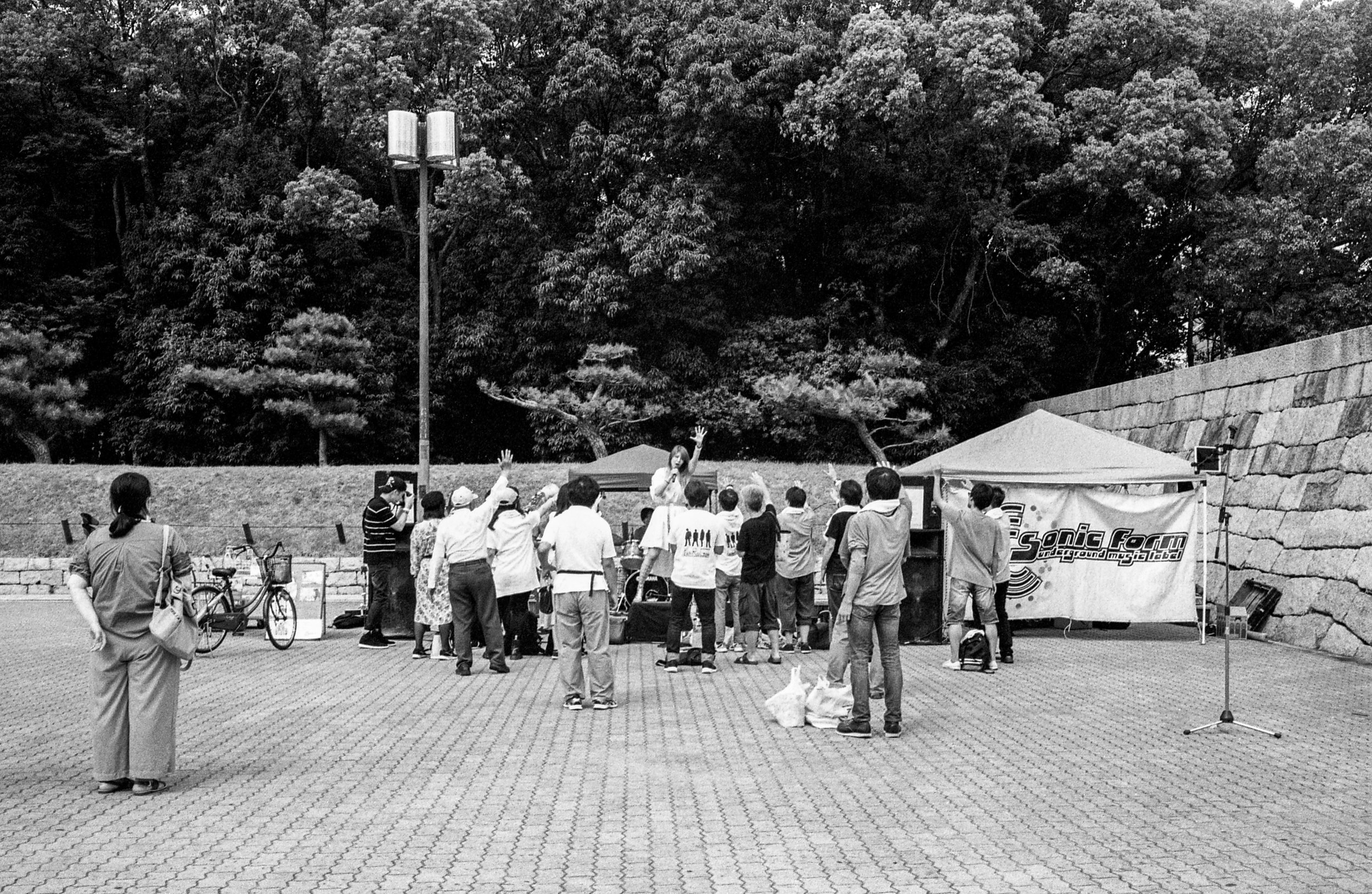 M6-TRIX400-800ISO-JAPANSUM18-OSAKALOOPLINE(Y)-OSAKAKOEN-038.jpg