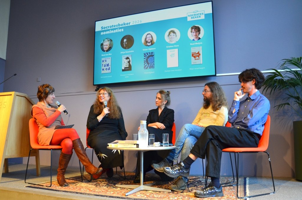 MaandvandeFilosofie_Socratesbeker_2026_uitreiking (15)_1024x678.jpg