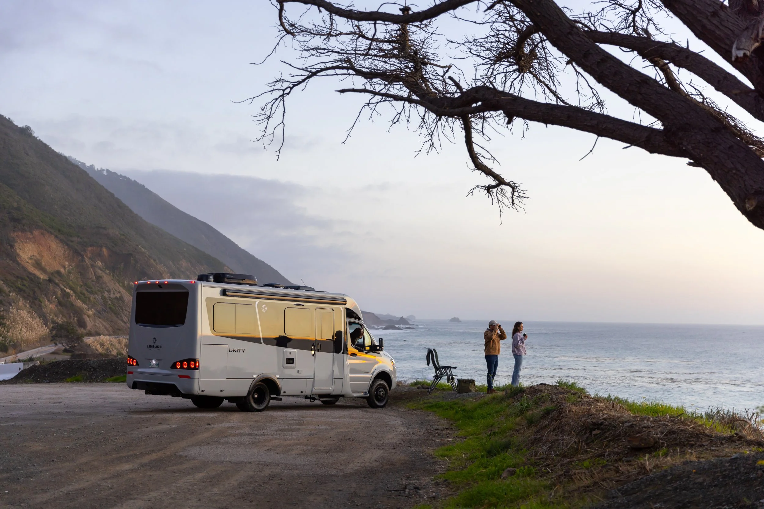 DanielGorostieta-LeisureVans-BigSur-9.jpeg