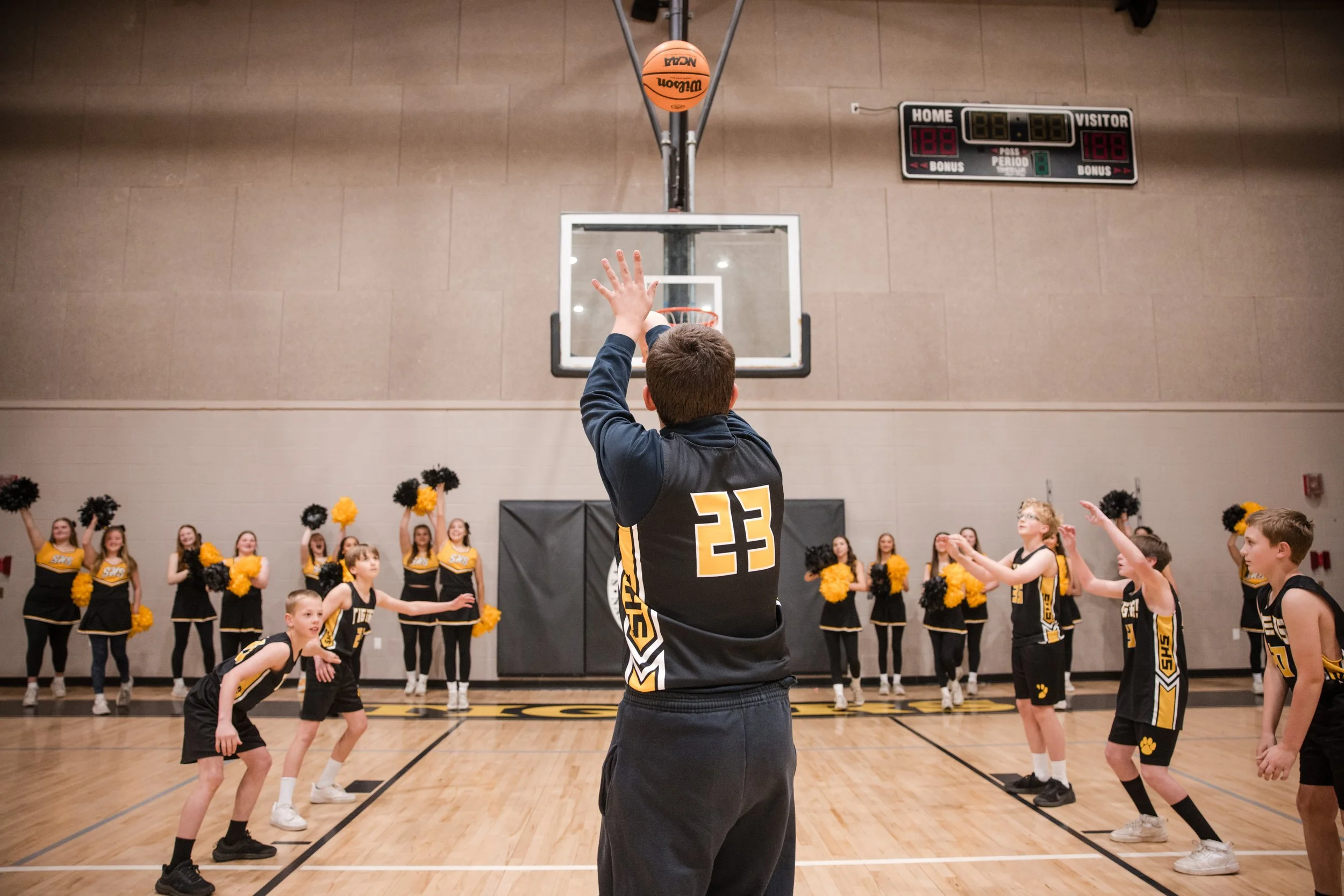 2504_StHenry_Basketball.jpg