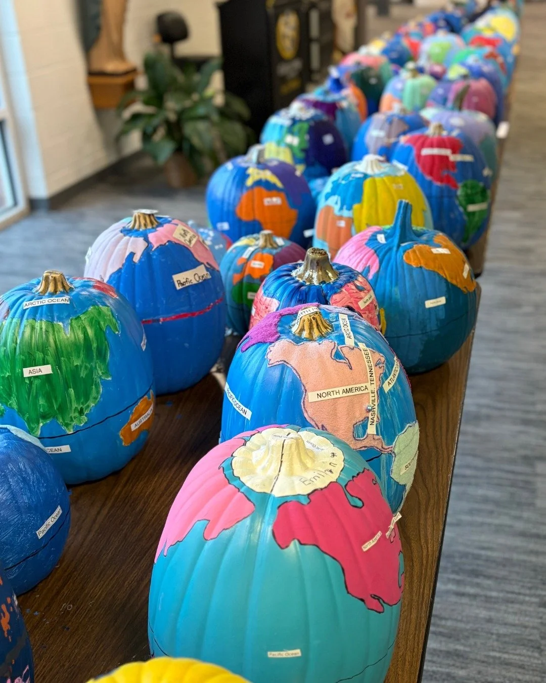 🎃🌎 Halloween week at Saint Henry wouldn't be complete without one of our favorite 4th Grade traditions...Pumpkin Globes!

For decades, our 4th graders have transformed ordinary pumpkins into colorful globes, bringing their geography lessons to life