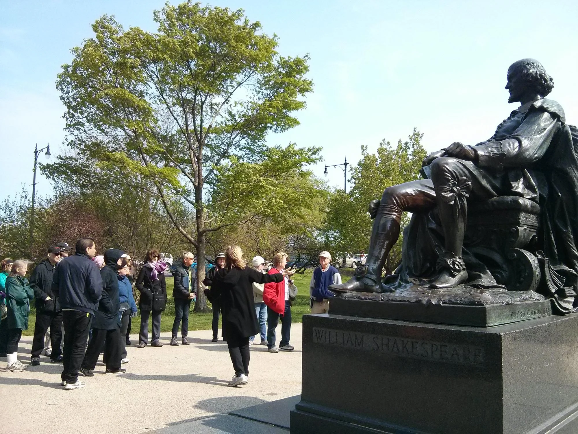 Tour of Lincoln Park features Shakespeare Monument. Photo by Martha Frish