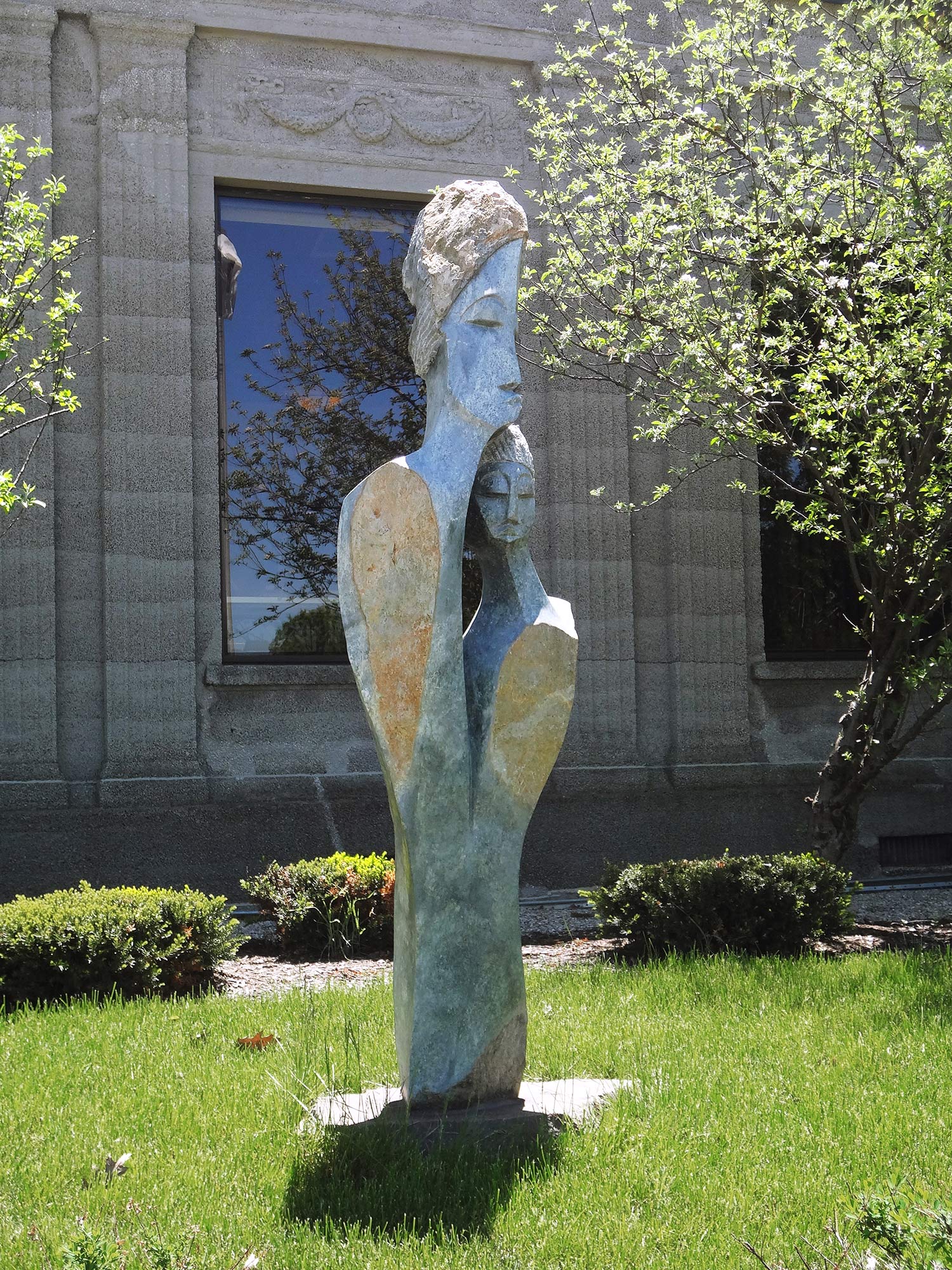 Unconditional Love near DuSable Museum in Washington Park. Photo by Julia Bachrach.