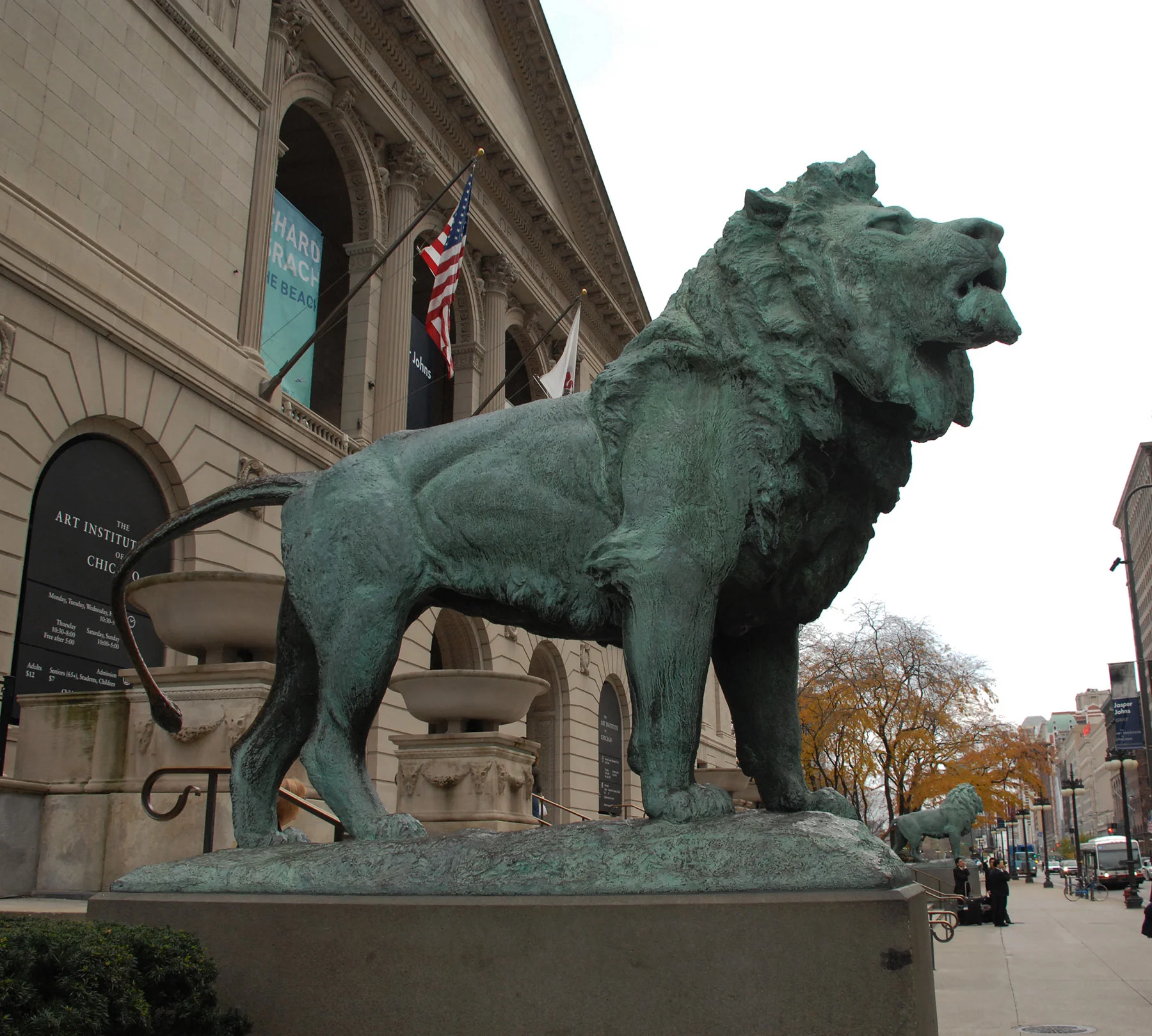 Edward Kemeys’ bronze lions, 2007. Photo by Julia Bachrach. 