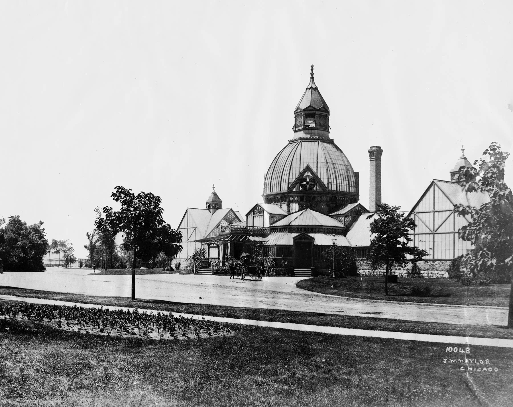 View of Garfield Park’s Victorian domed conservatory ca. 1890. Courtesy of Chicago History Museum iChi-51149.