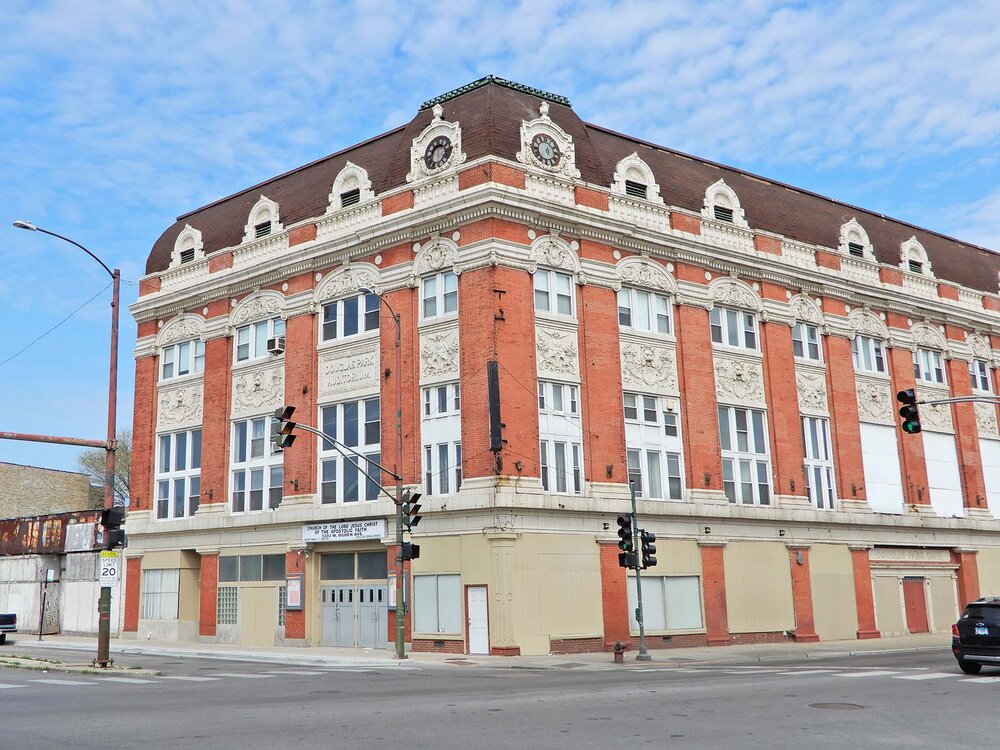 Douglas Park Auditorium. Photo by Julia Bachrach.