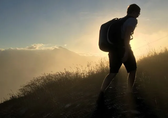 10 Things Every Christian Should Know to Live Out Their Calling