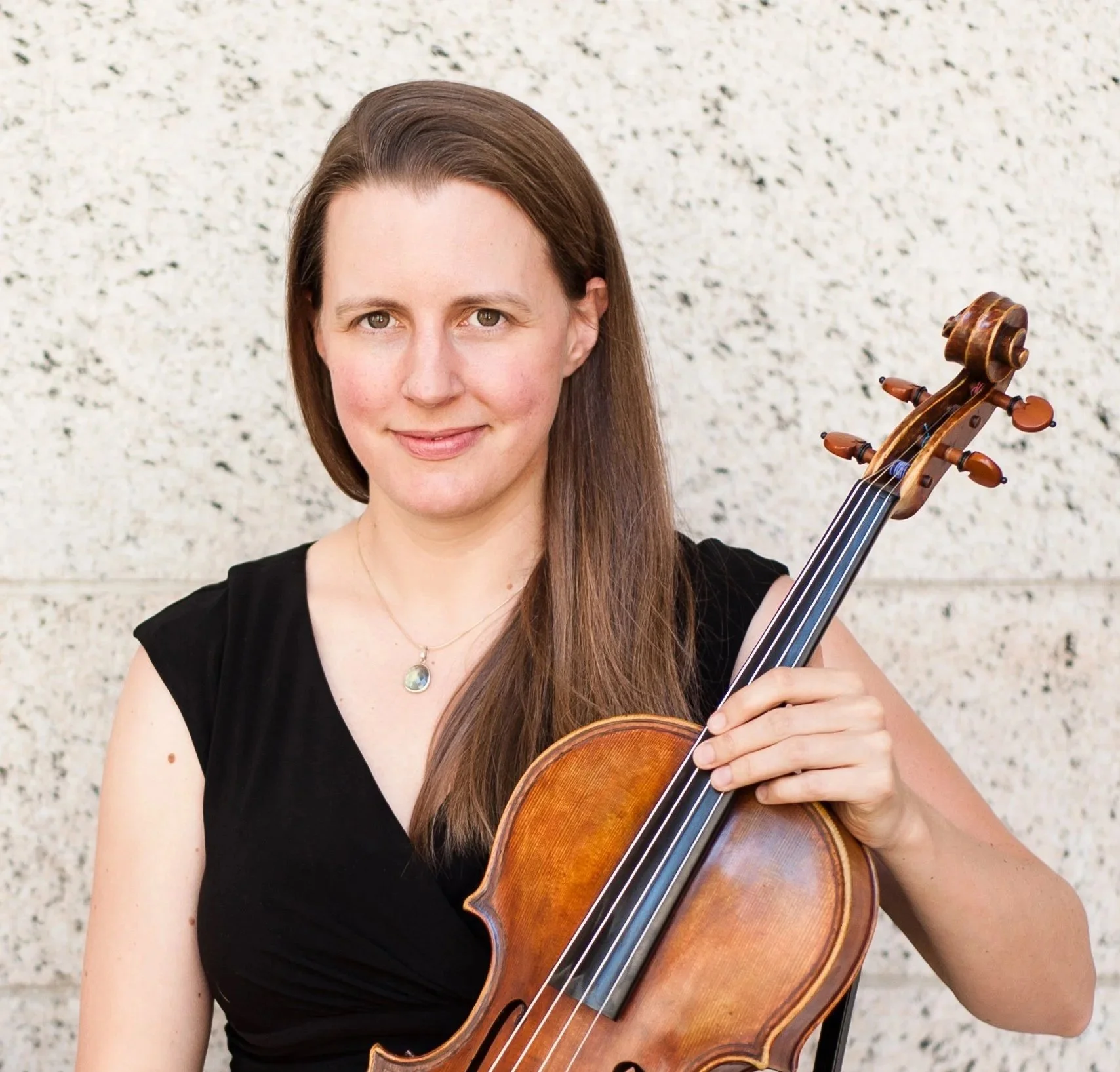 Emily Rideout, viola