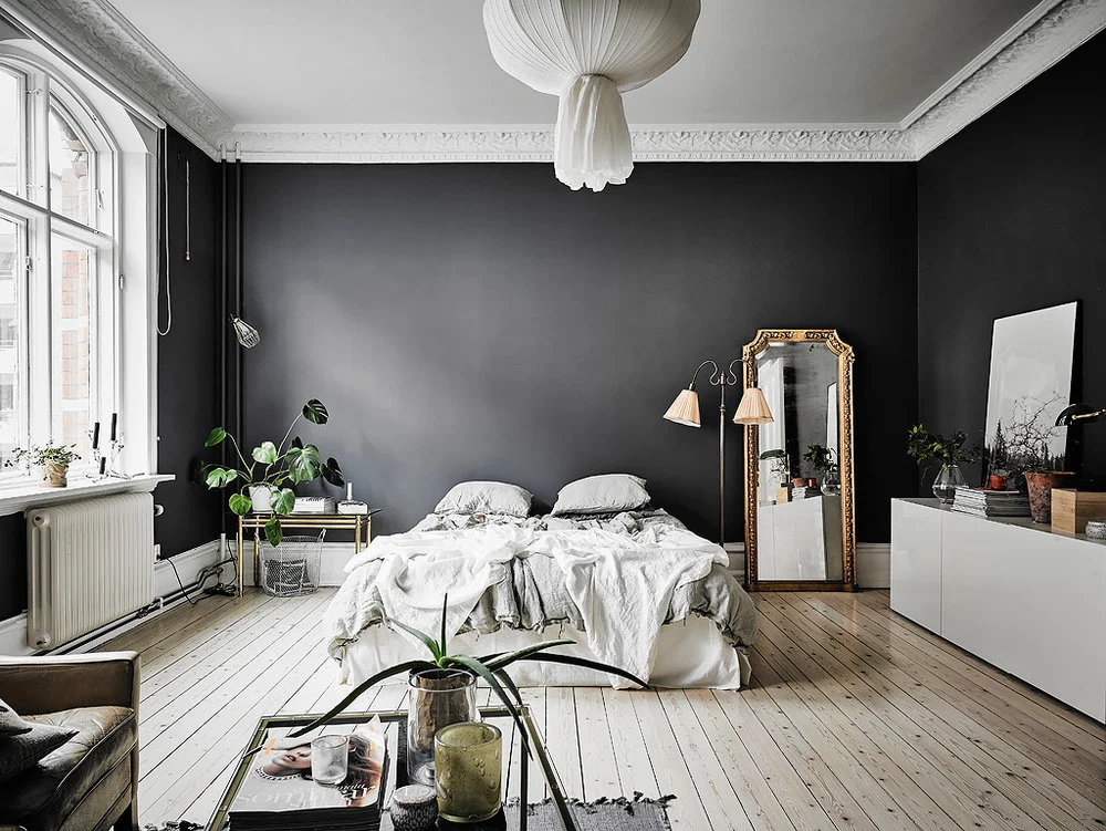 Interiors to inspire | Black walls in the bedroom
