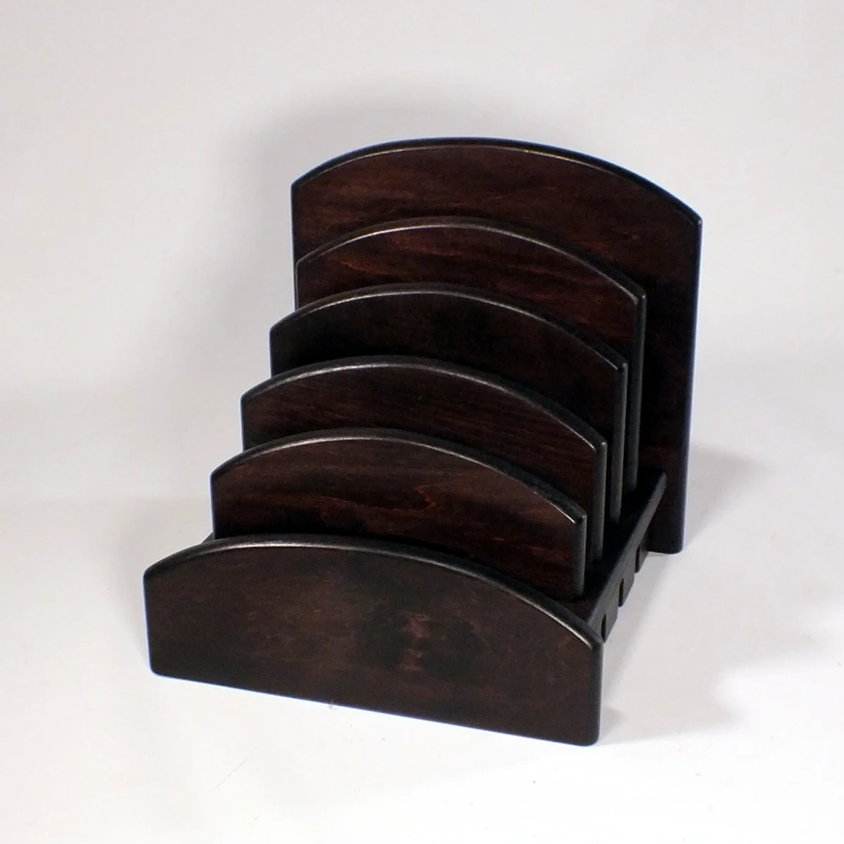 sq front empty charging-station-wood-2-tbqc-rnd-ma-ebo.jpeg
