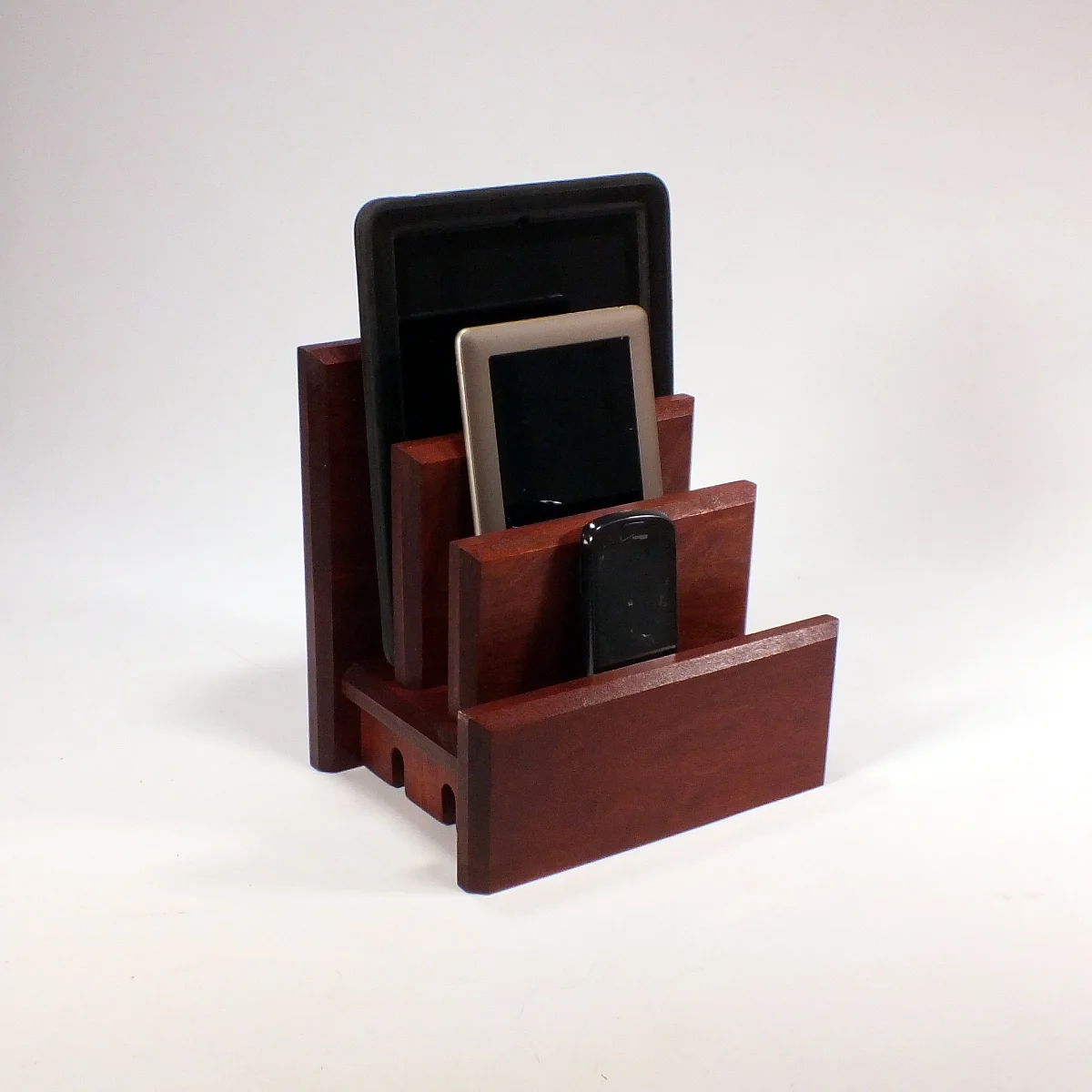 Double Tech Bed & 40 Watt 5 Port USB Charger - Cherry with Georgian Finish