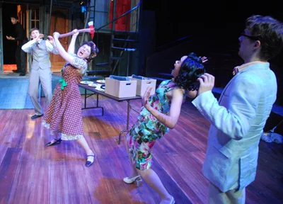 NOISES OFF