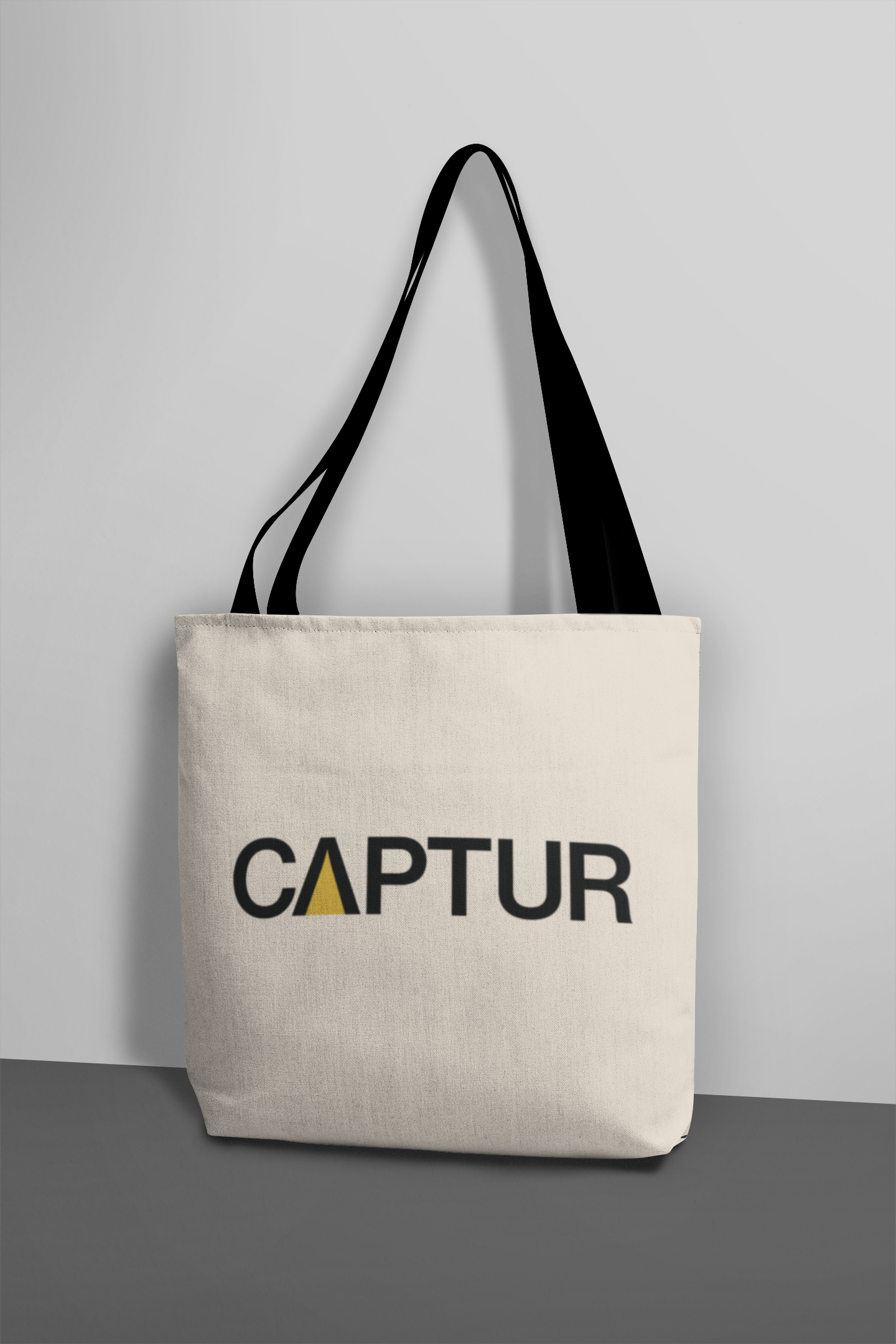 CAPTUR-Tote-Bag-mockUp.png
